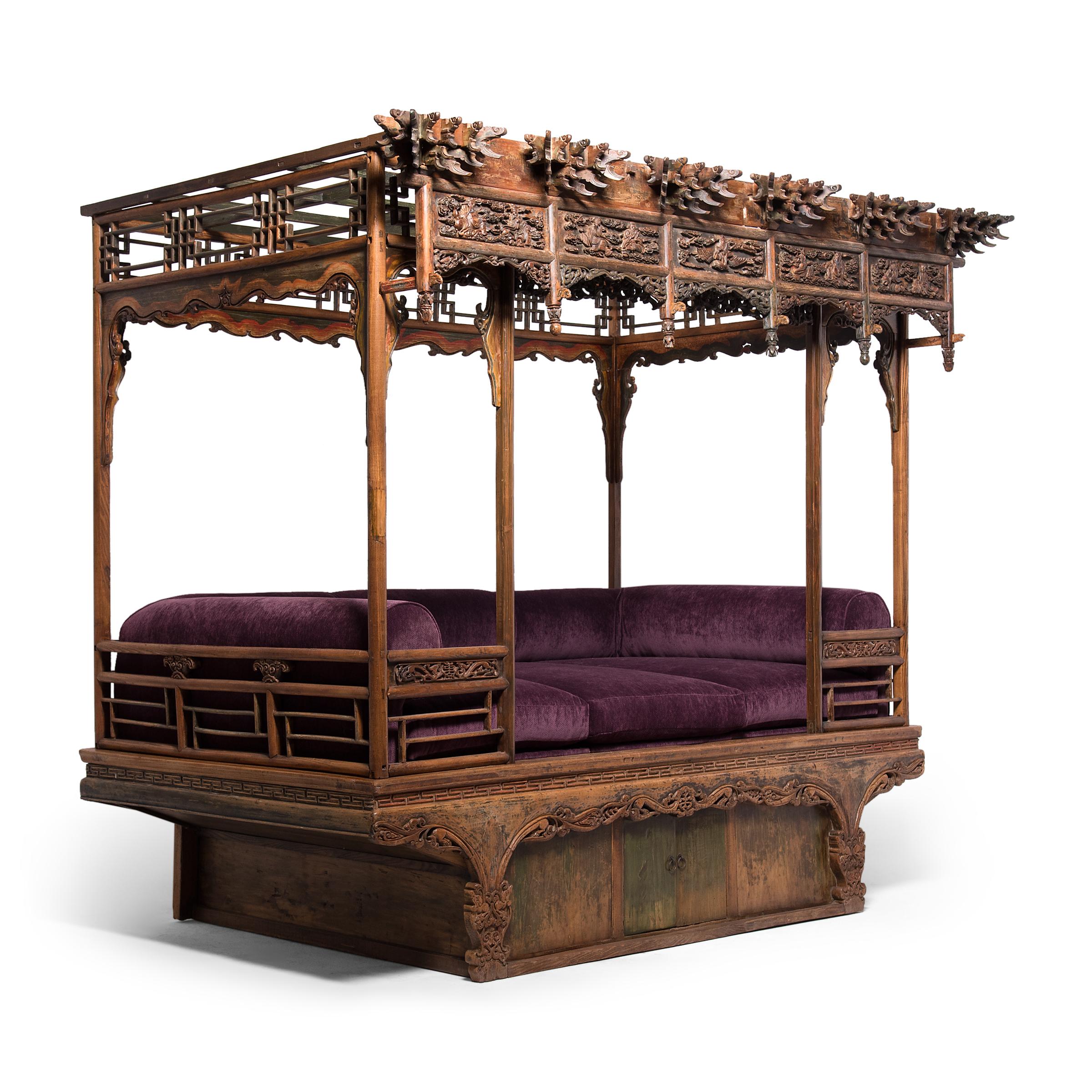 asian canopy bed