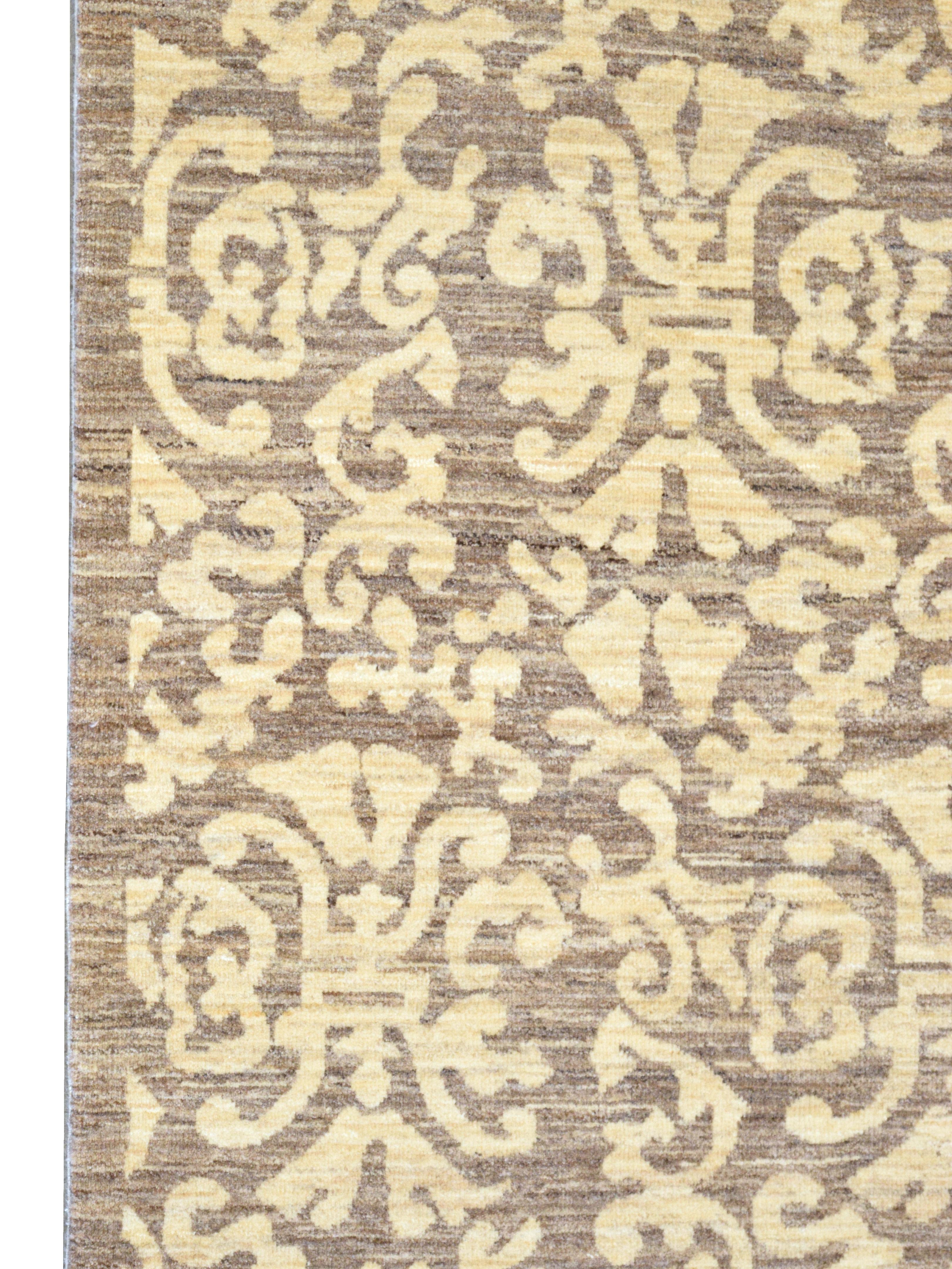 Perse Tapis persan orné en laine crème et Brown à motif floral damassé, 8' x 10' en vente