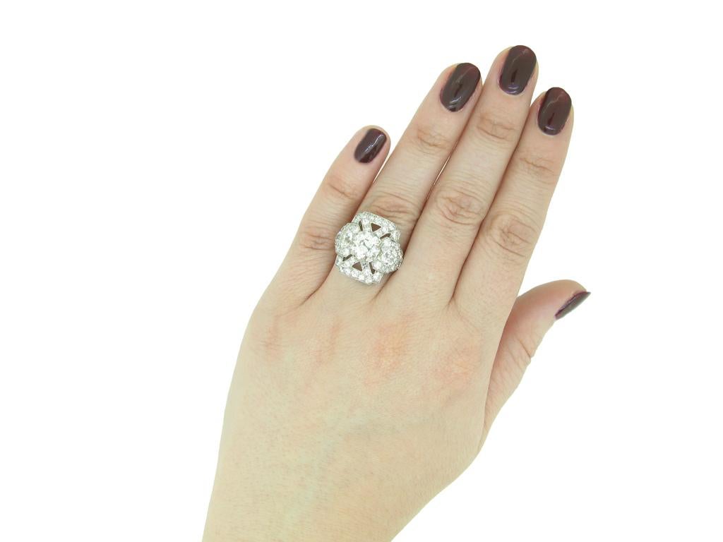 Women's Ornate Diamond Cluster Ring, circa 1920 For Sale