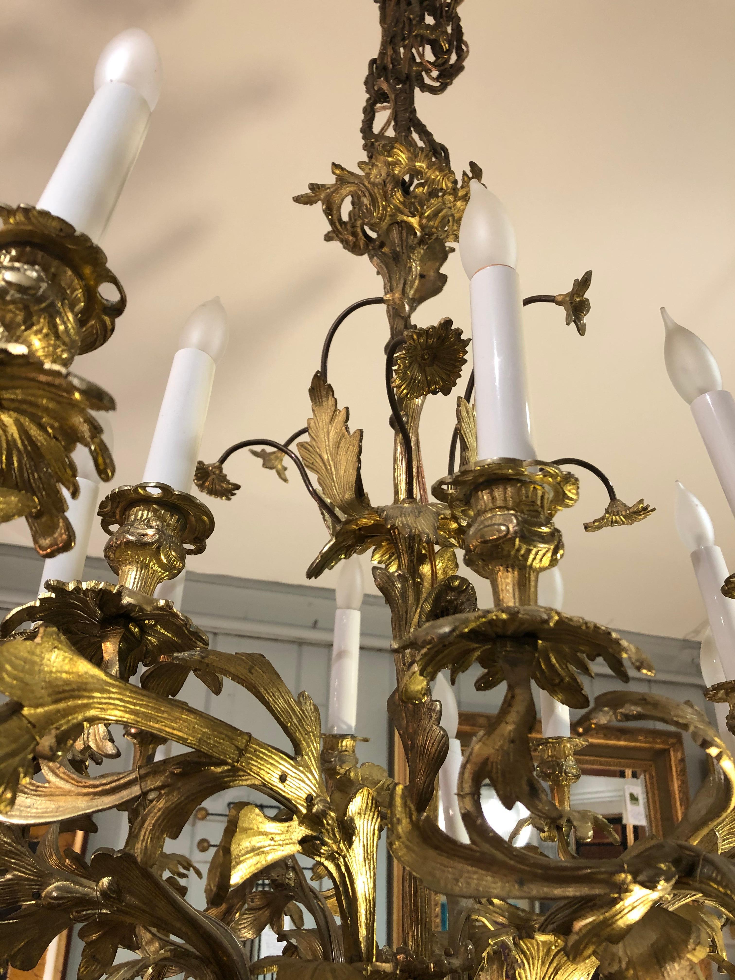 Ornate French Rococo Style Relief Cast Gilt Bronze 16-Light Chandelier 3