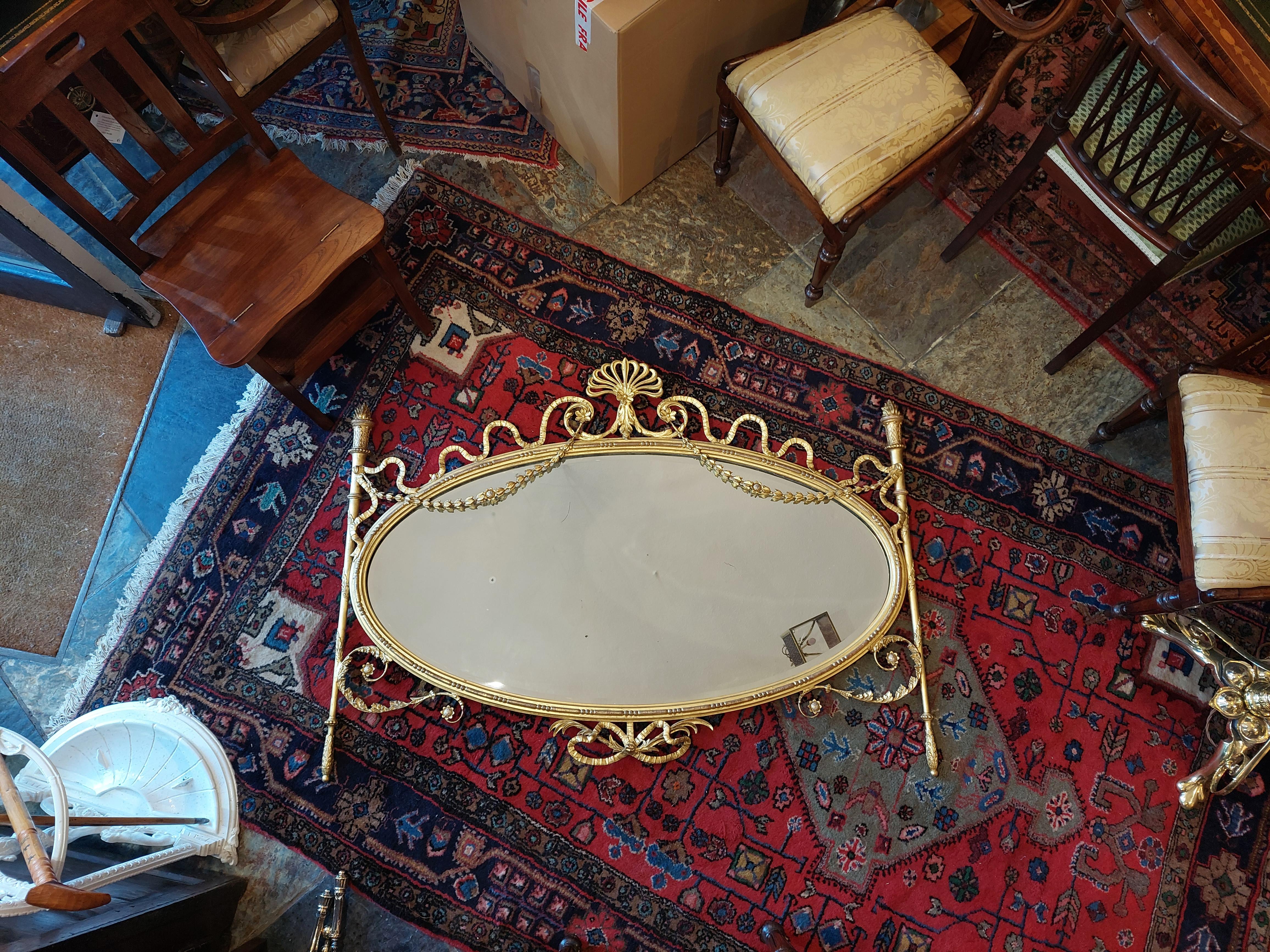 Miroir à trumeau orné et doré du 19e siècle en vente 3