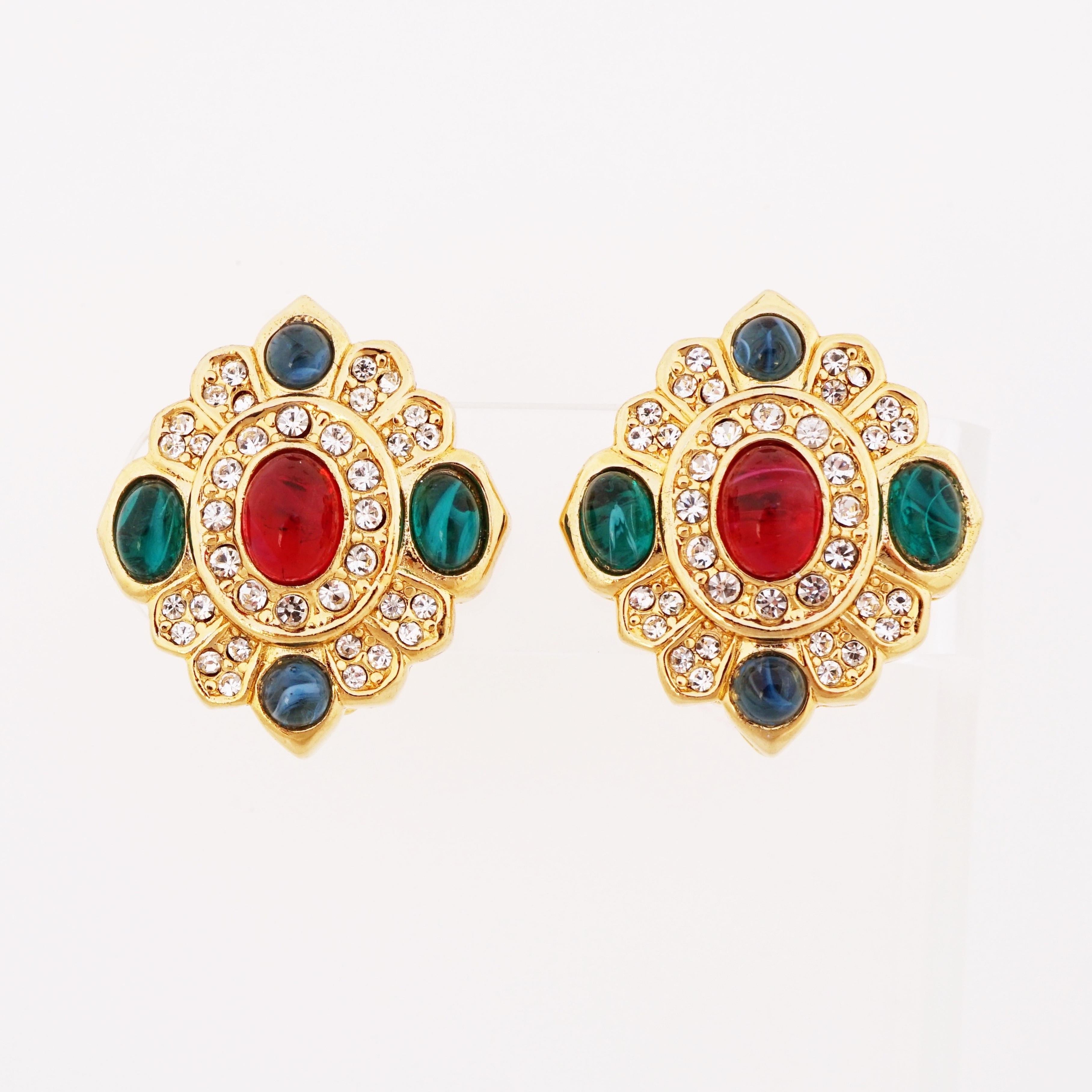 - Vintage item

- Collectible jewelry piece from the '80s

- 1.1