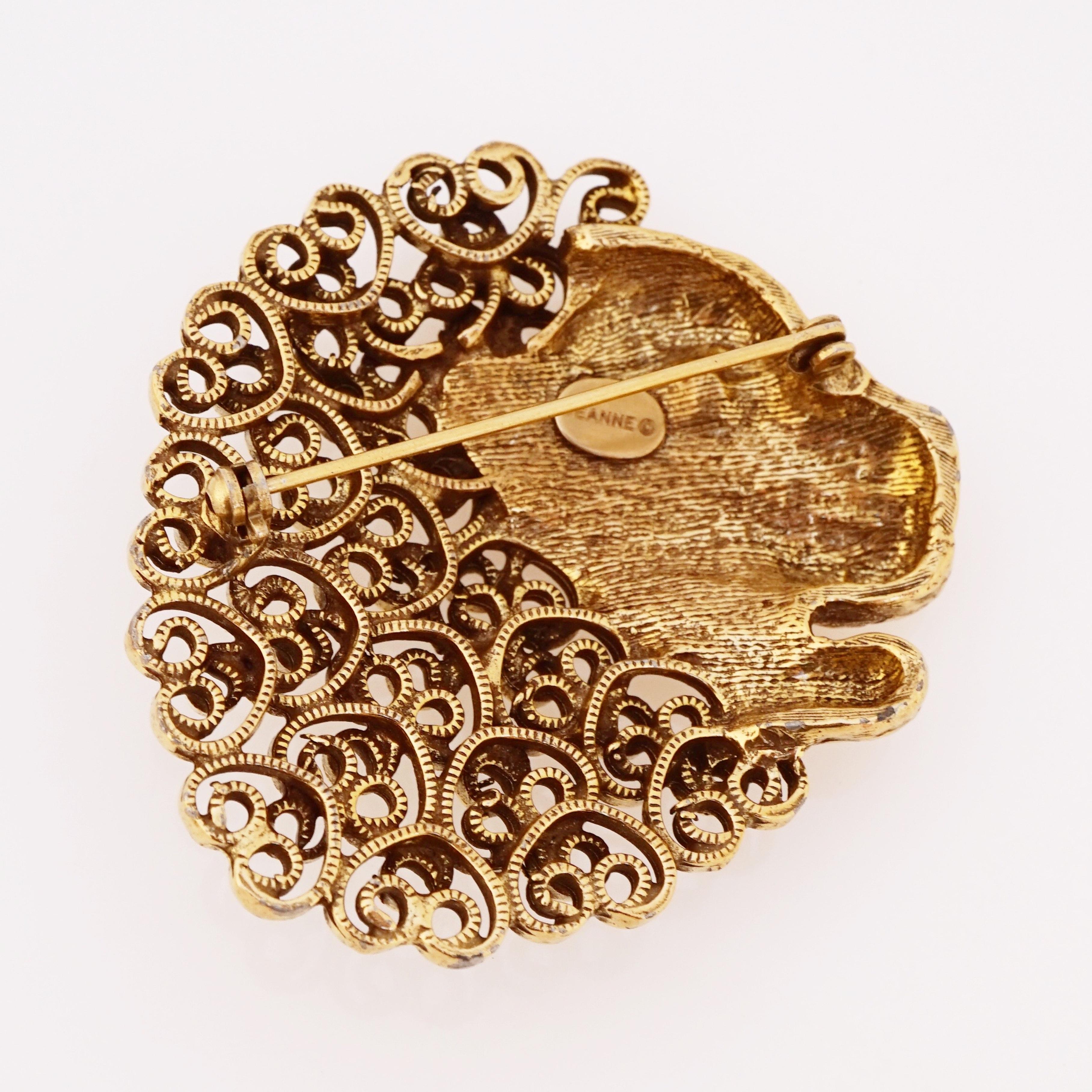 Modern Ornate Gold Openwork Lion Head Figural Brooch By Jeanne, 1970s