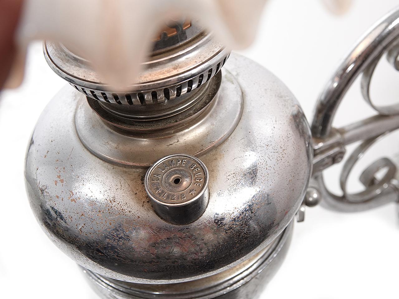 Américain Lampe belge ornée en nickel, Co. Applique 1884 en vente
