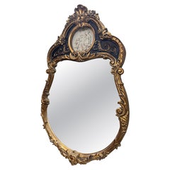 Verschnörkelter Rokoko-Wandspiegel mit gerahmter Madonnenmalerei, 41x26 Zoll