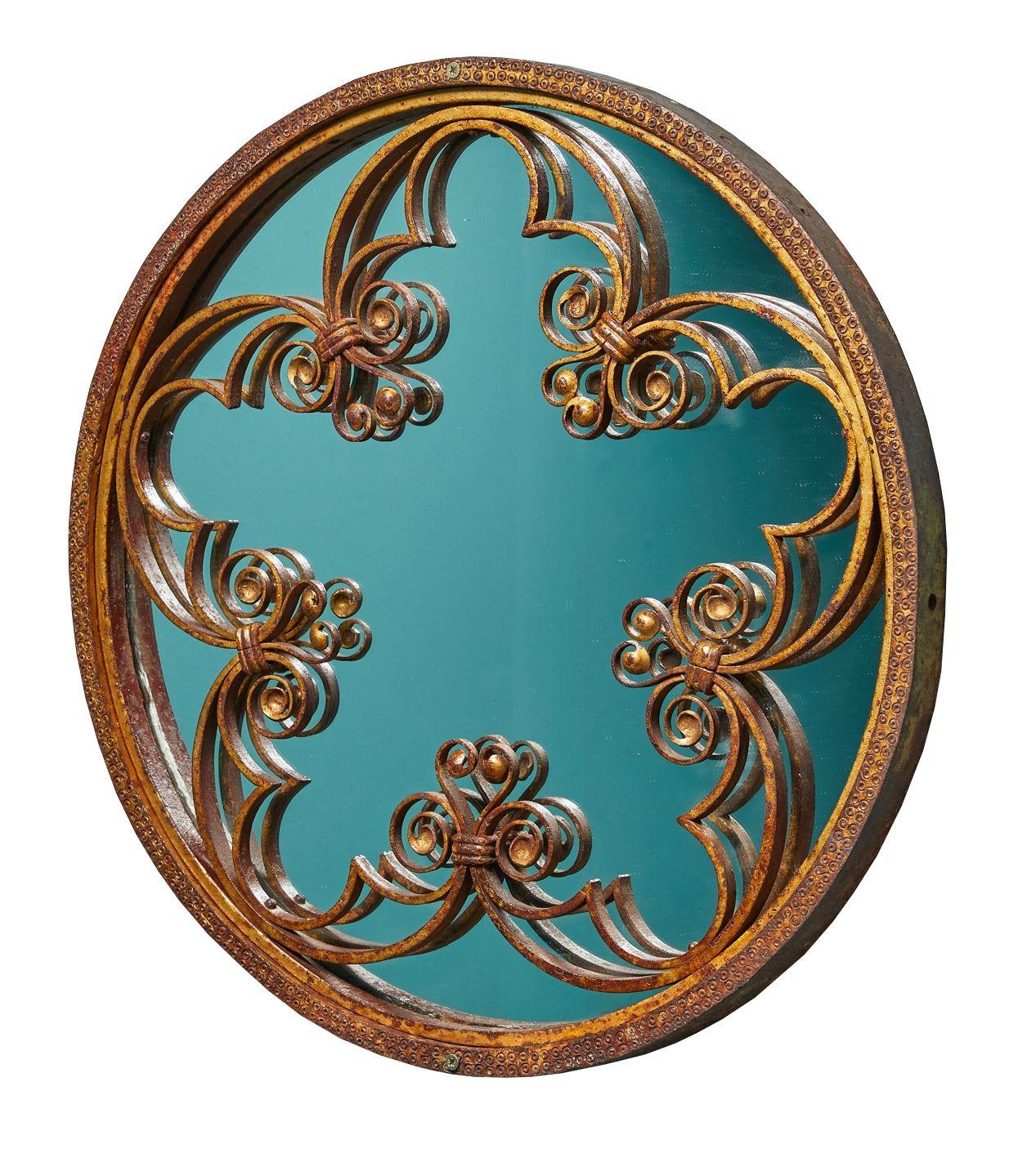 Inglese Specchio rotondo ornato in ferro battuto Antique Mirror in vendita