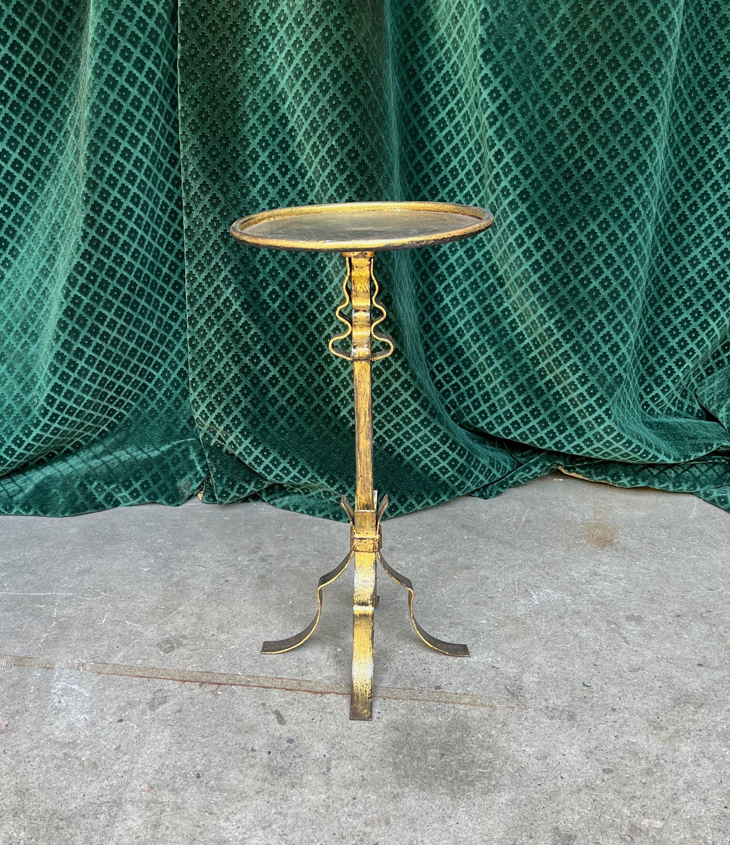  Ornate Spanish 1950s Patinated Gilt Drinks Table  4