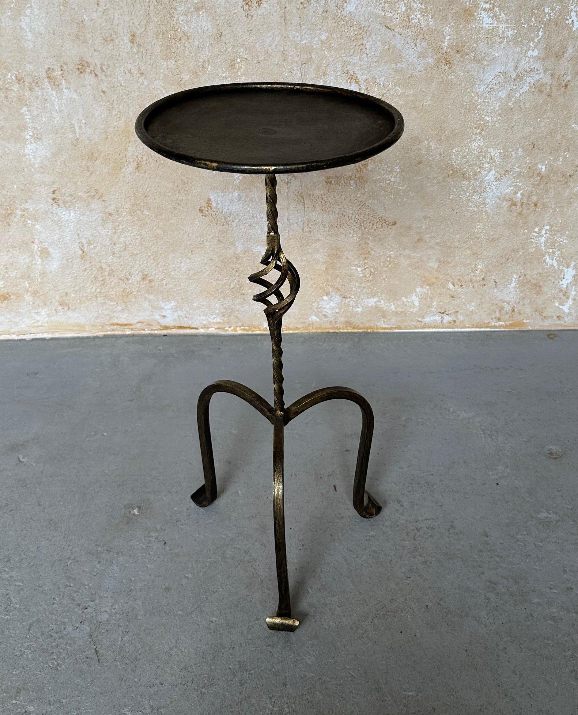 Contemporary Ornate Spanish Drinks Table with Twisted Stem