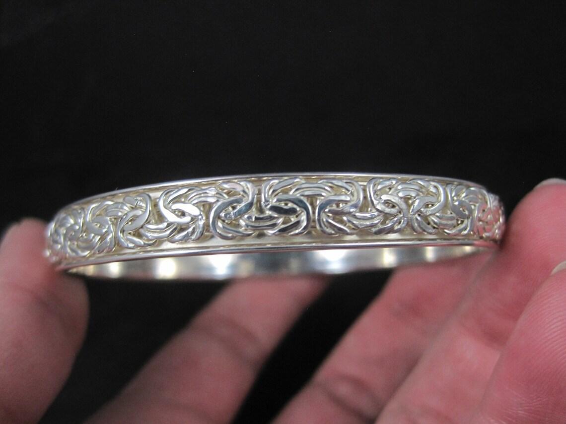 Ornate Sterling Silver Worry Bangle Bracelet 8 Inches 1
