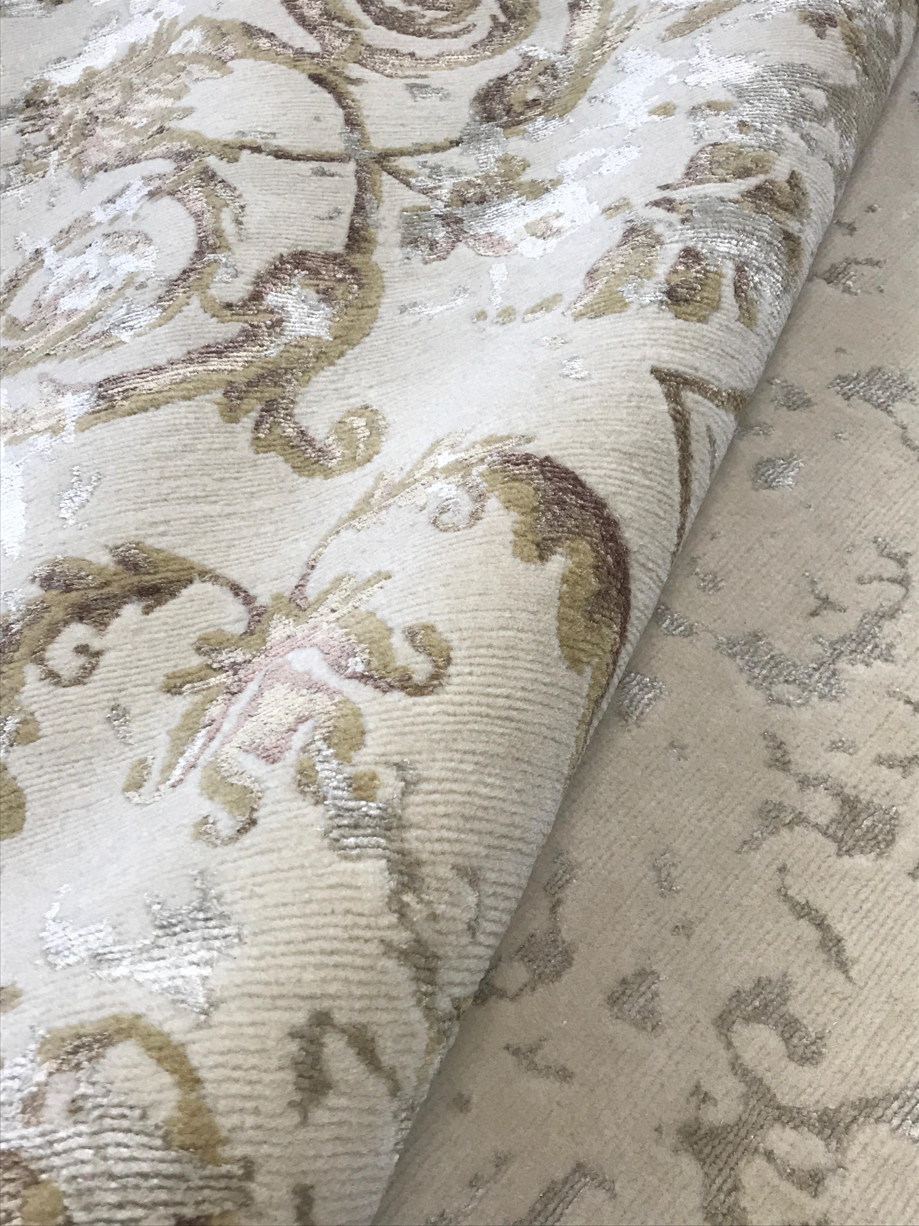 Modern Classics collection is a contemporary approach to timeless patterns from Persian damasks to French floral ornaments, presented in up-to-date color schemes. The collection evokes a feeling of antiquity and historical traditions. With its cold