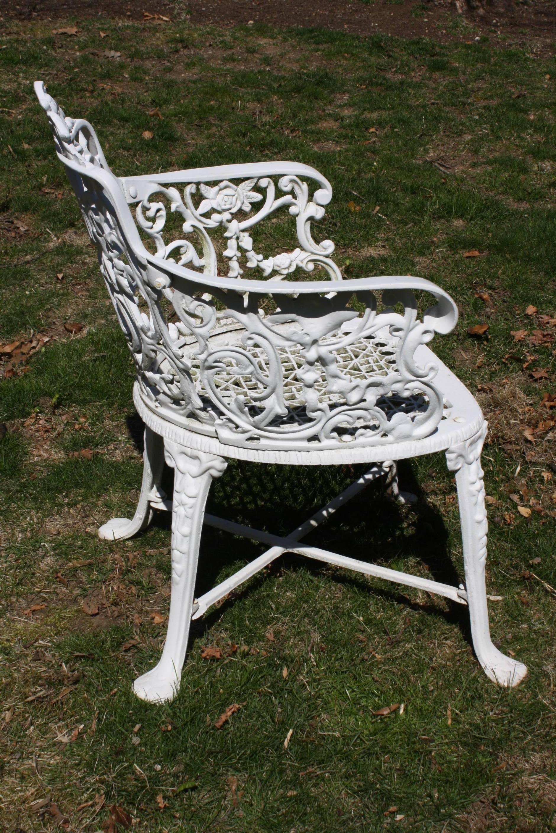 20th Century Ornate Victorian Style Garden Dining Set in Cast Aluminum