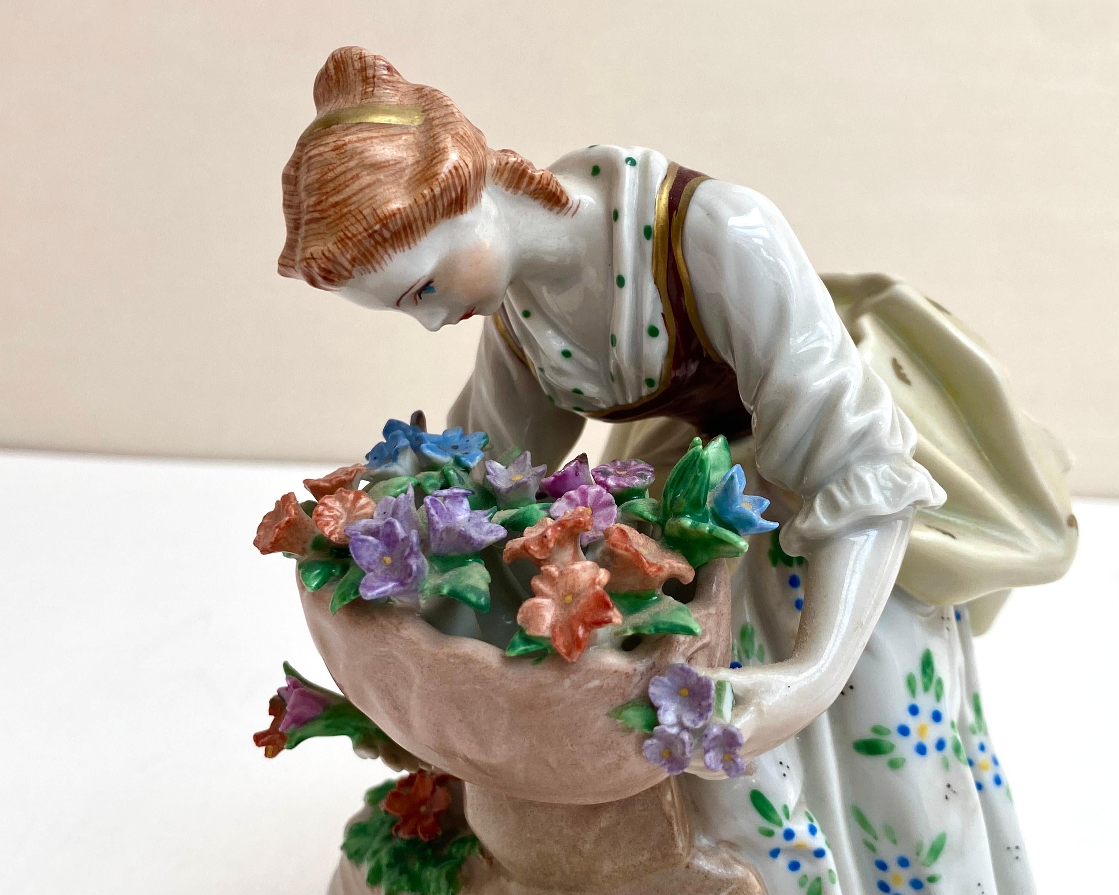 vintage porcelain figurines