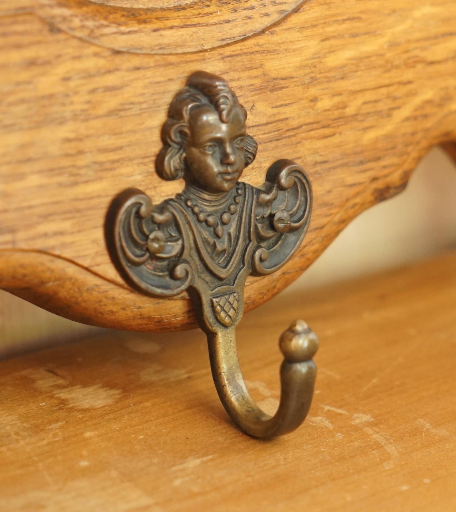 Ornately Carved Cherub Dutch Oak Coat Hat Scarf Wall Rack Hanger Bronze Hooks For Sale 6