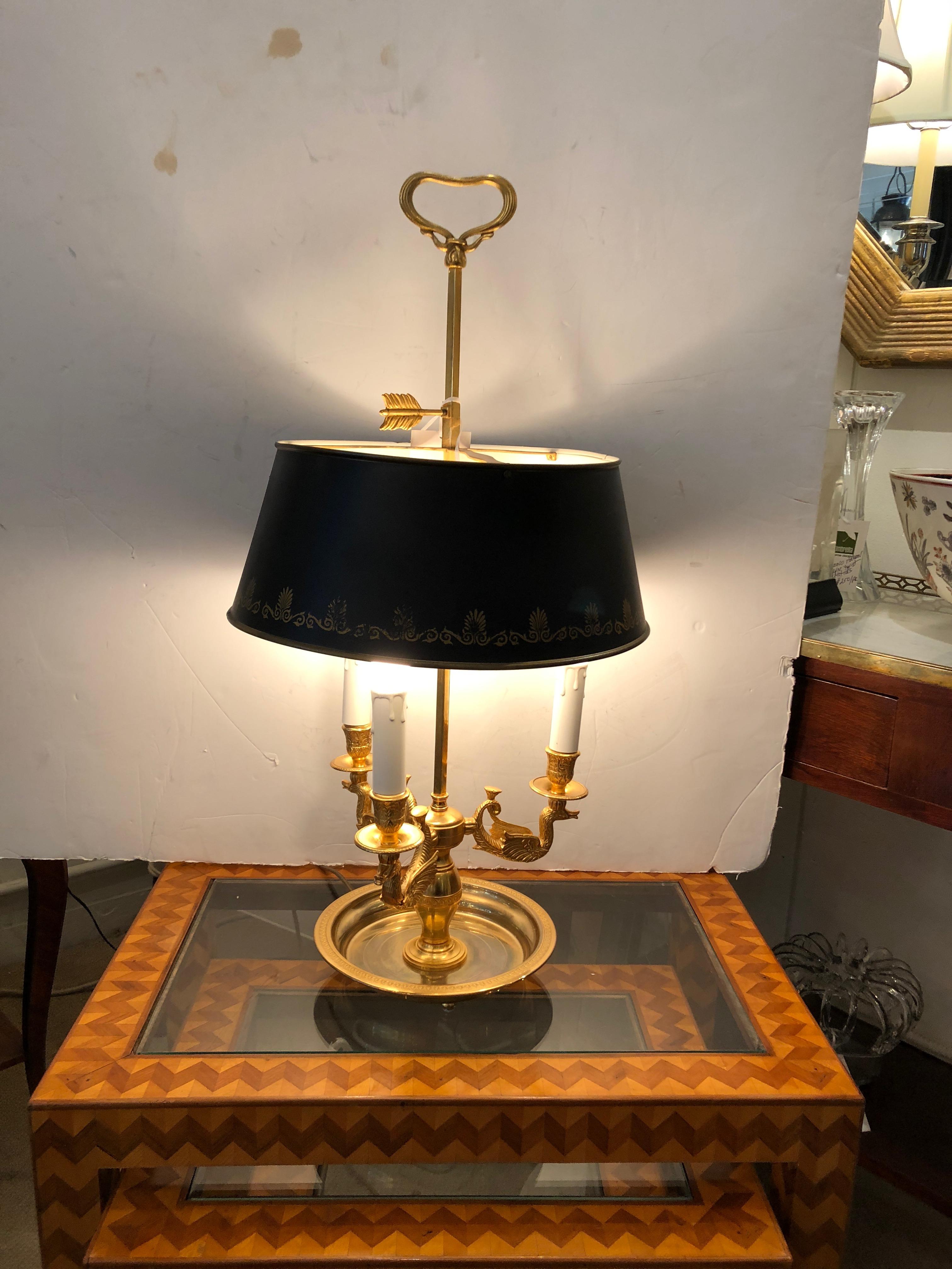 Verzierte schöne Bouilette-Tischlampe aus Messing mit Vögeln (amerikanisch)