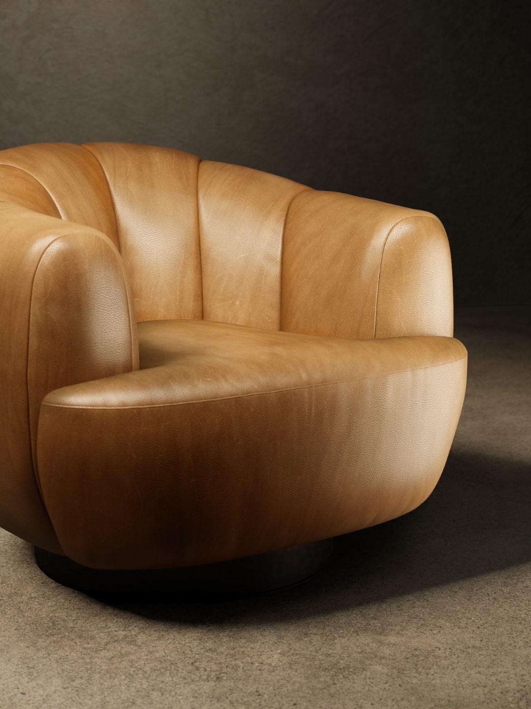 Der Sessel Ornella besteht aus einem Holzrahmen, der mit Polyurethanschaum gepolstert und mit einer Deckschicht aus Acrylfaser überzogen ist. Die Rückenlehne zeichnet sich durch eine große vertikale Steppung aus, während elastische Gurte den Komfort
