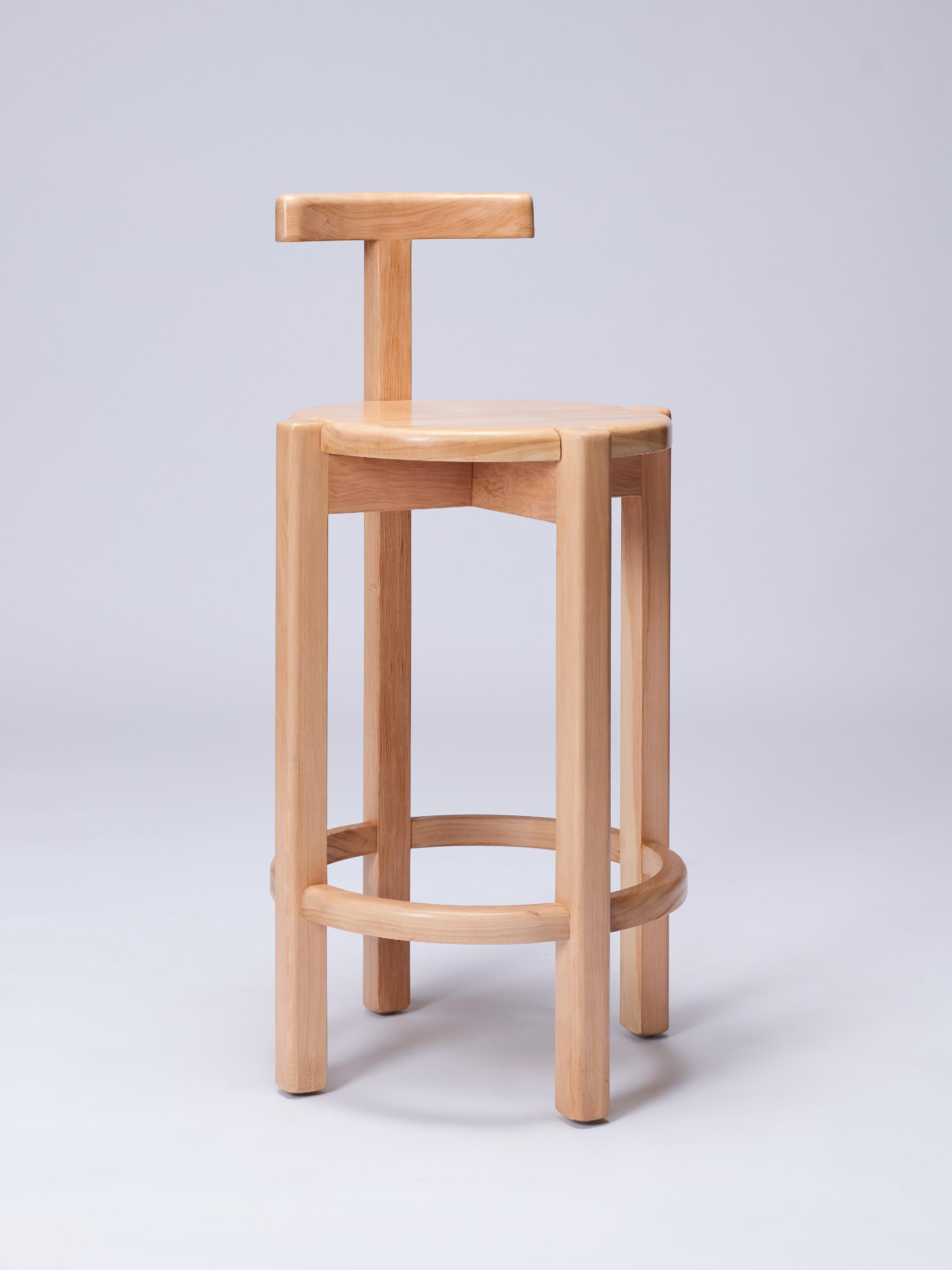 ORNO Contemporary Bar Stool in Solid Hardwood by Ries In New Condition For Sale In Buenos Aires, CABA