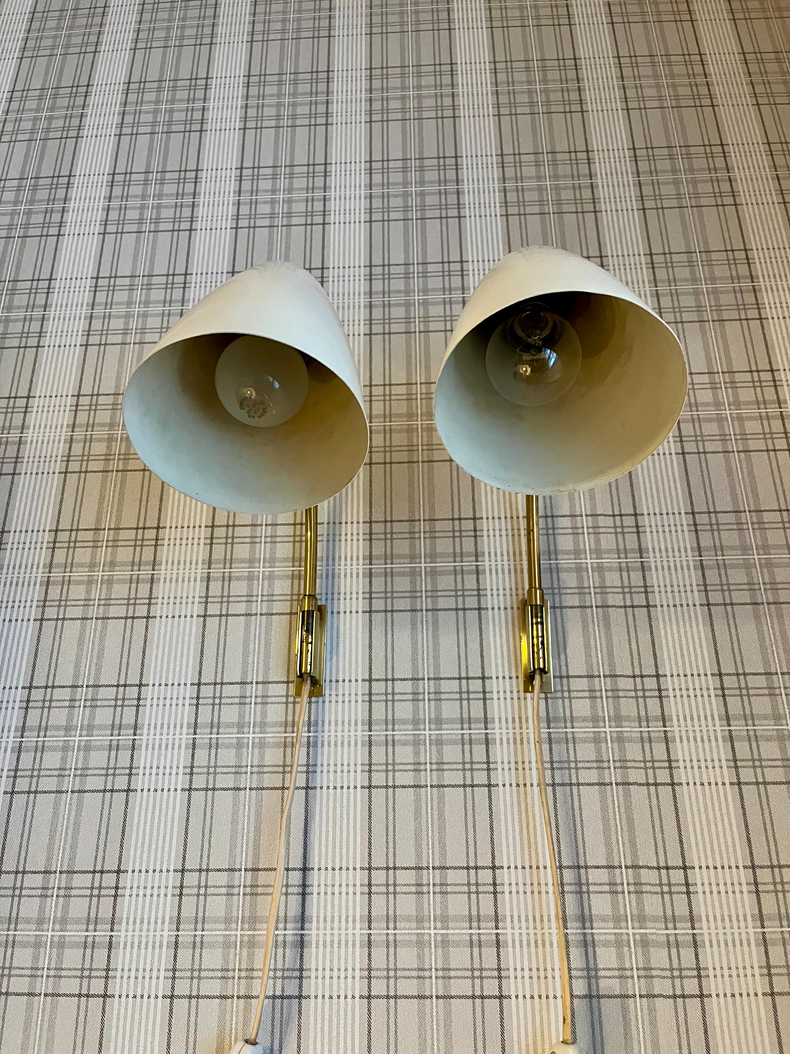 Metalwork ORNO Lisa Johansson-Pape wall lamps, model 3054 For Sale