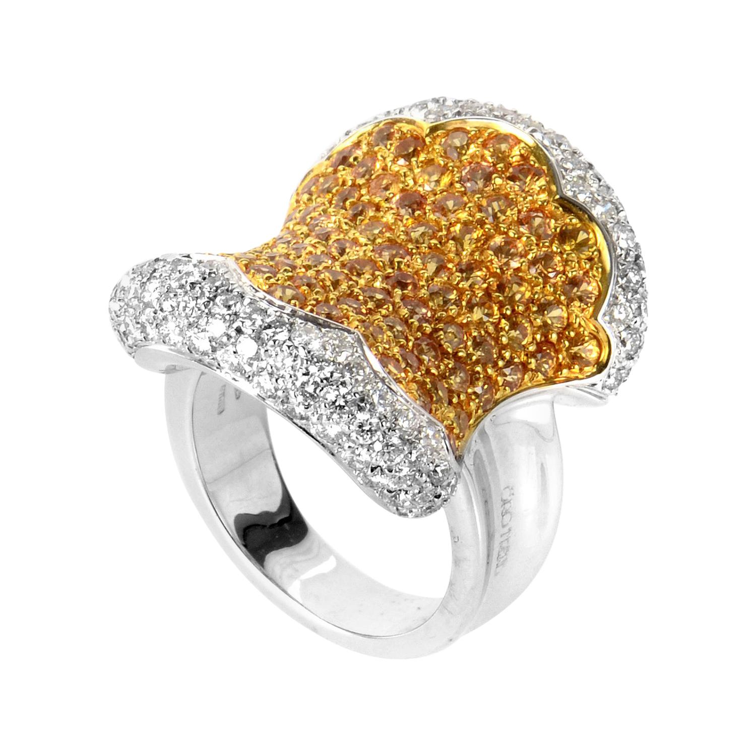 Oro Trend 18 Karat White Gold Yellow Sapphire and Diamond Ring