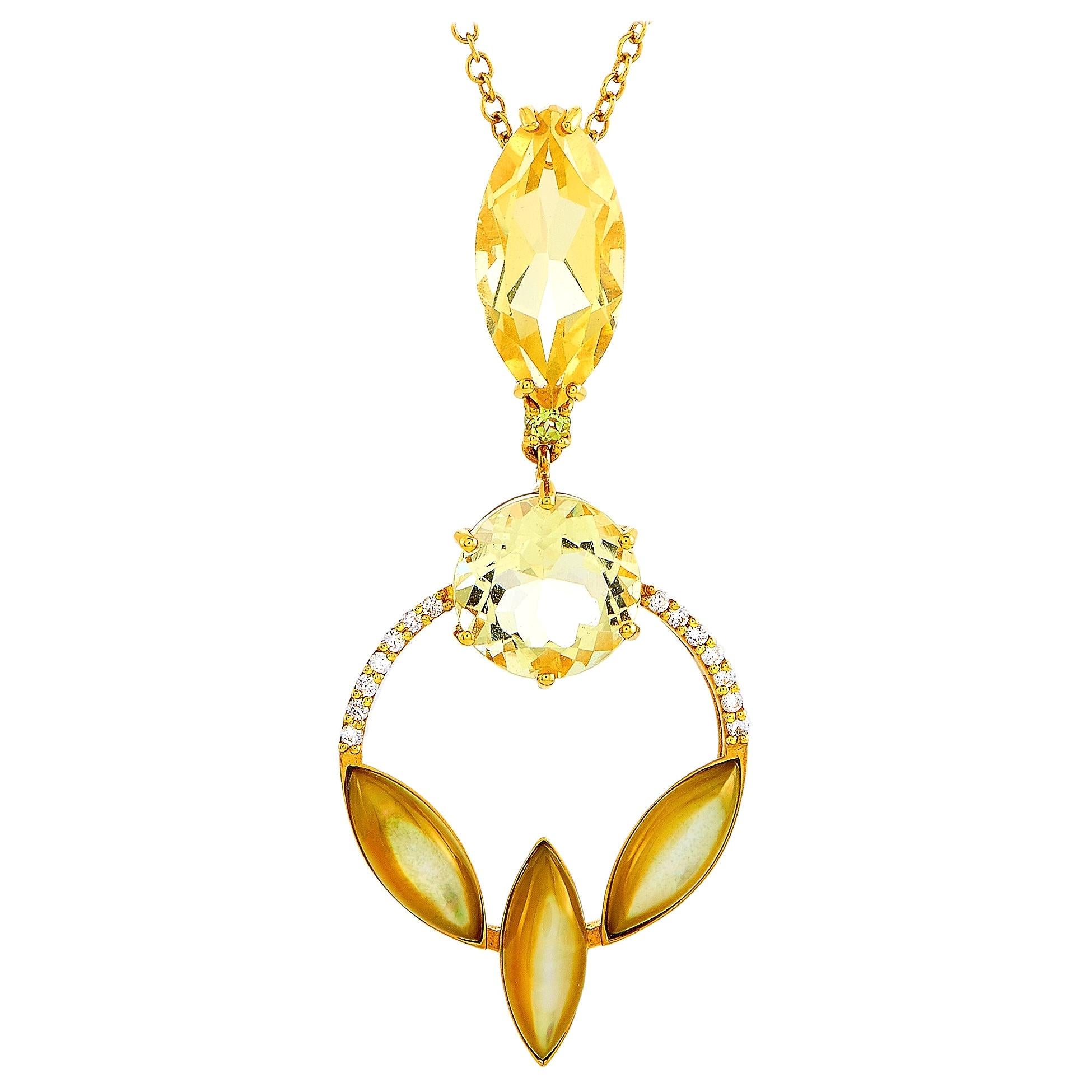 Oro Trend 18 Karat Yellow Gold 0.15 Carat Diamond and Quartz Necklace