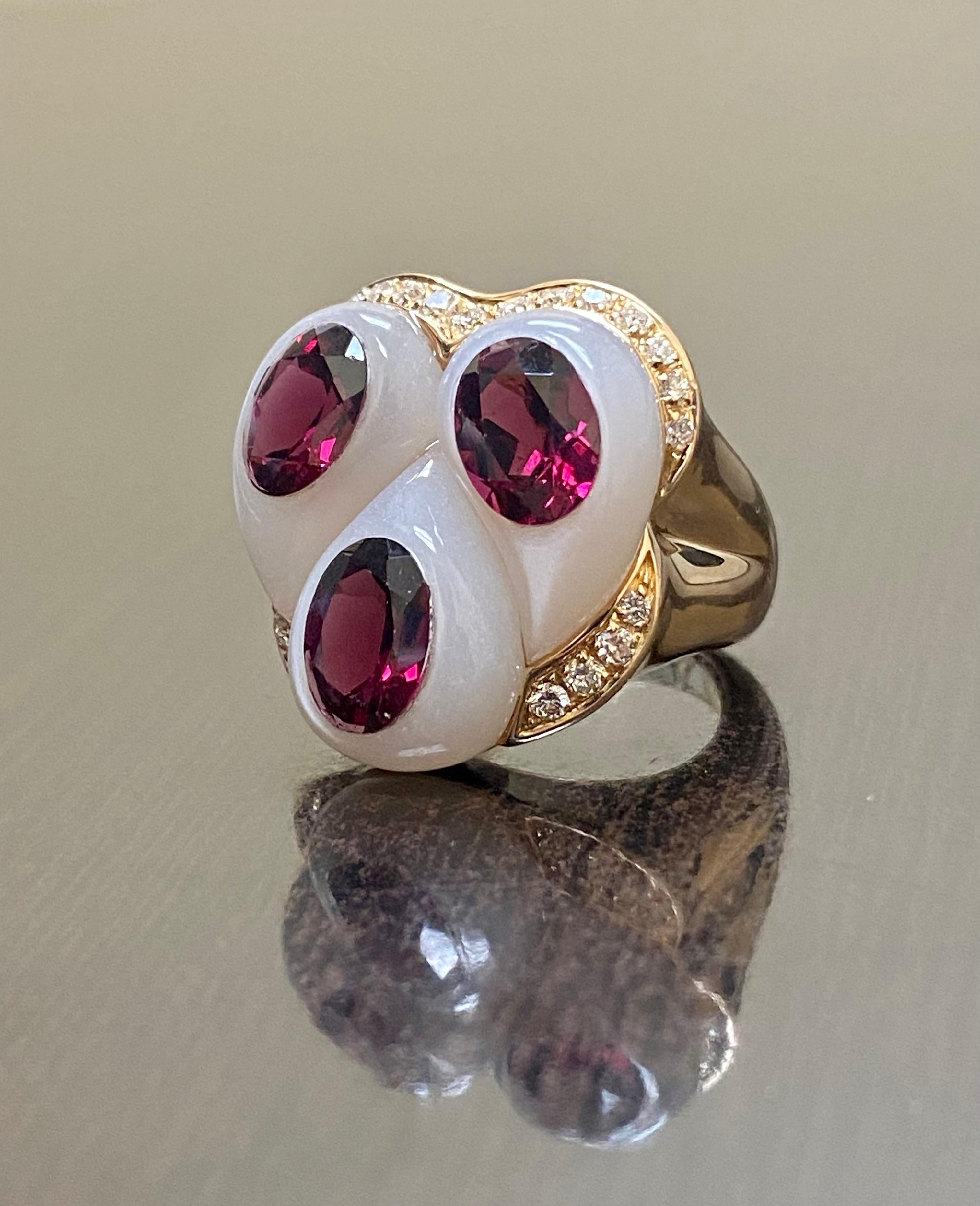 Oro Trend 18K Rose Gold Carved Jade Rubelite Diamond Cocktail Ring For Sale 1