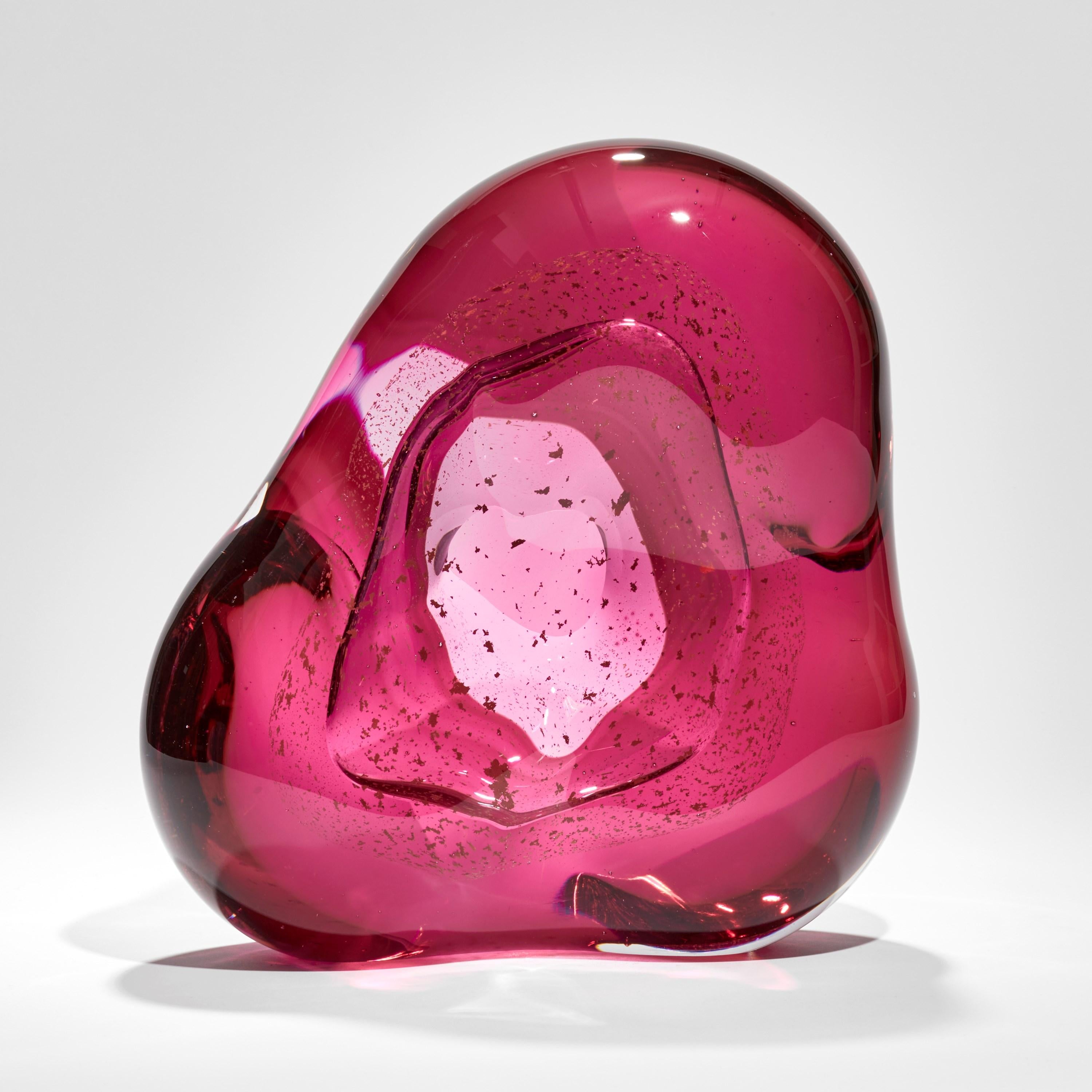 Organic Modern Oro Vug in Fuchsia I, Gold & Pink Glass Geode Sculpture by Samantha Donaldson For Sale