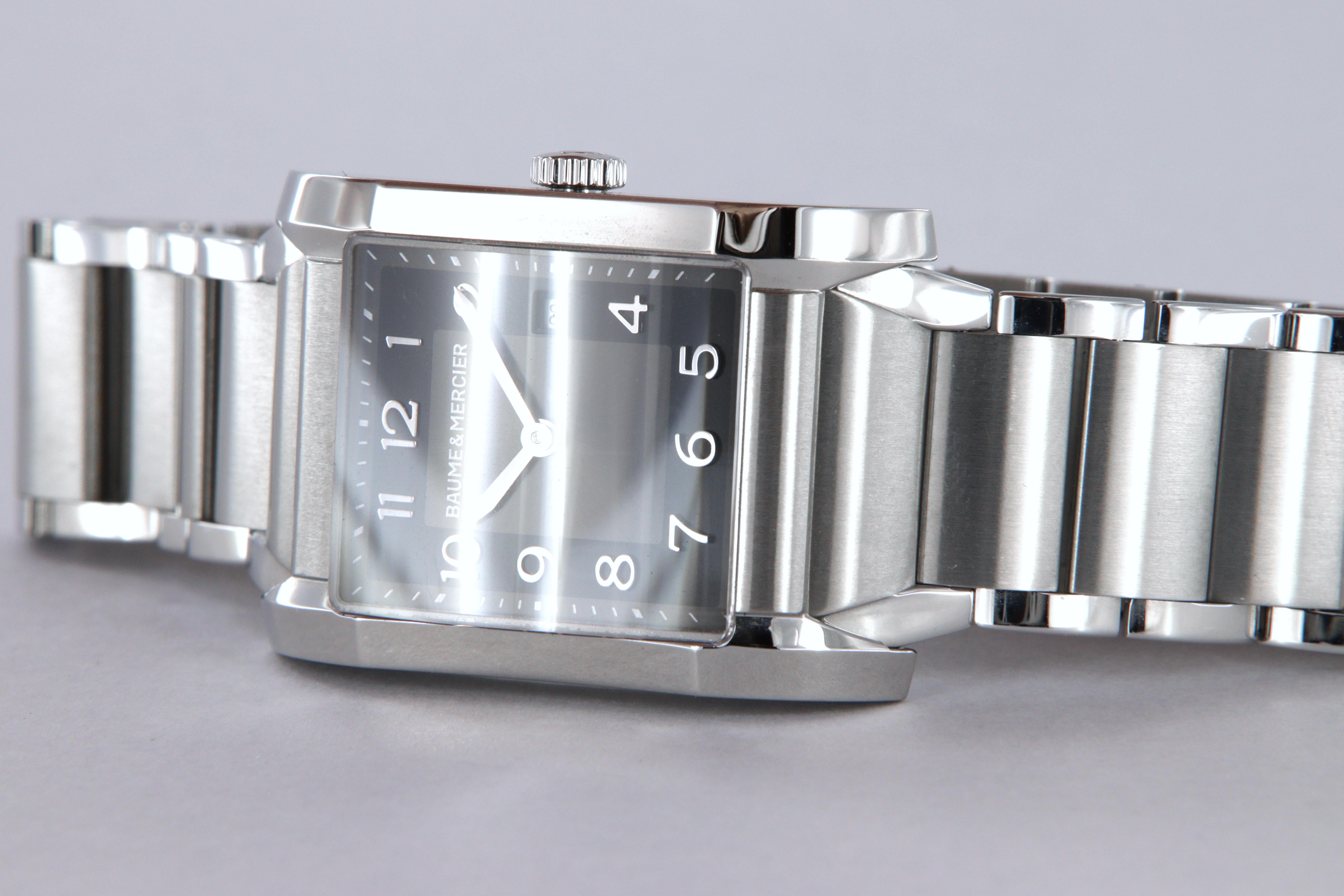 Baume Mercier Montre Hampton à quartz en acier neuve MOA10021 en vente 8