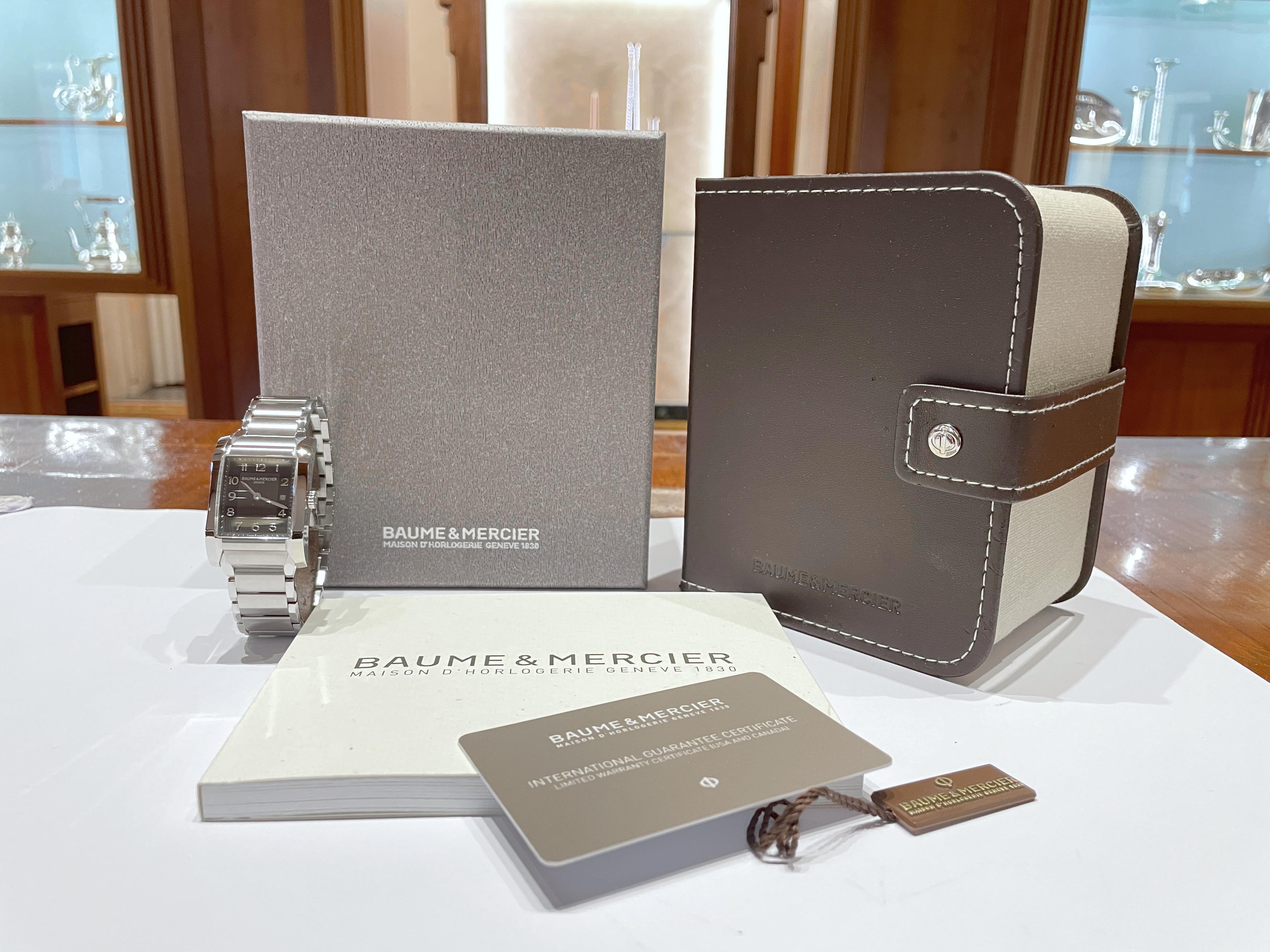 Baume Mercier Montre Hampton à quartz en acier neuve MOA10021 en vente 10