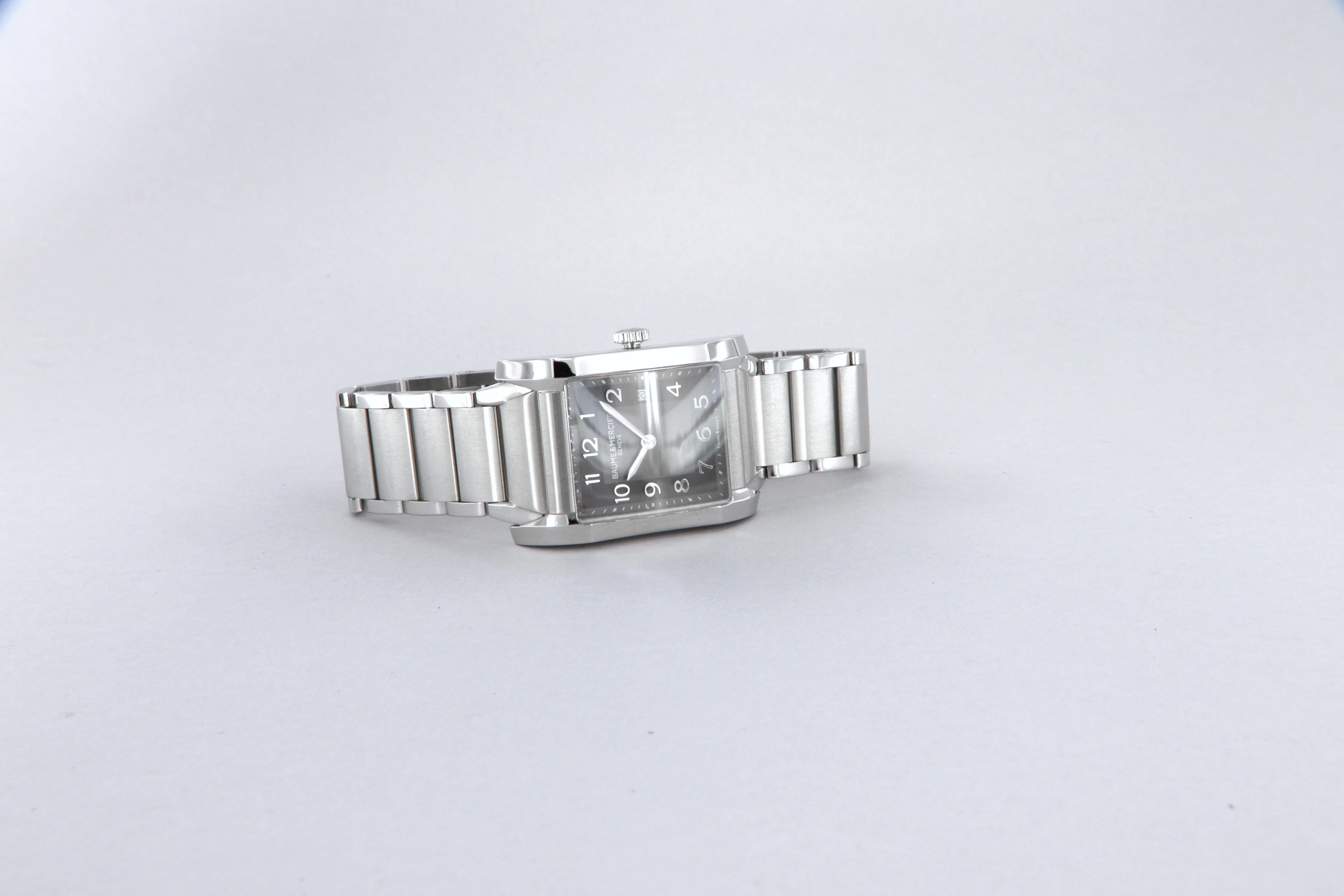 Baume Mercier Montre Hampton à quartz en acier neuve MOA10021 en vente 1