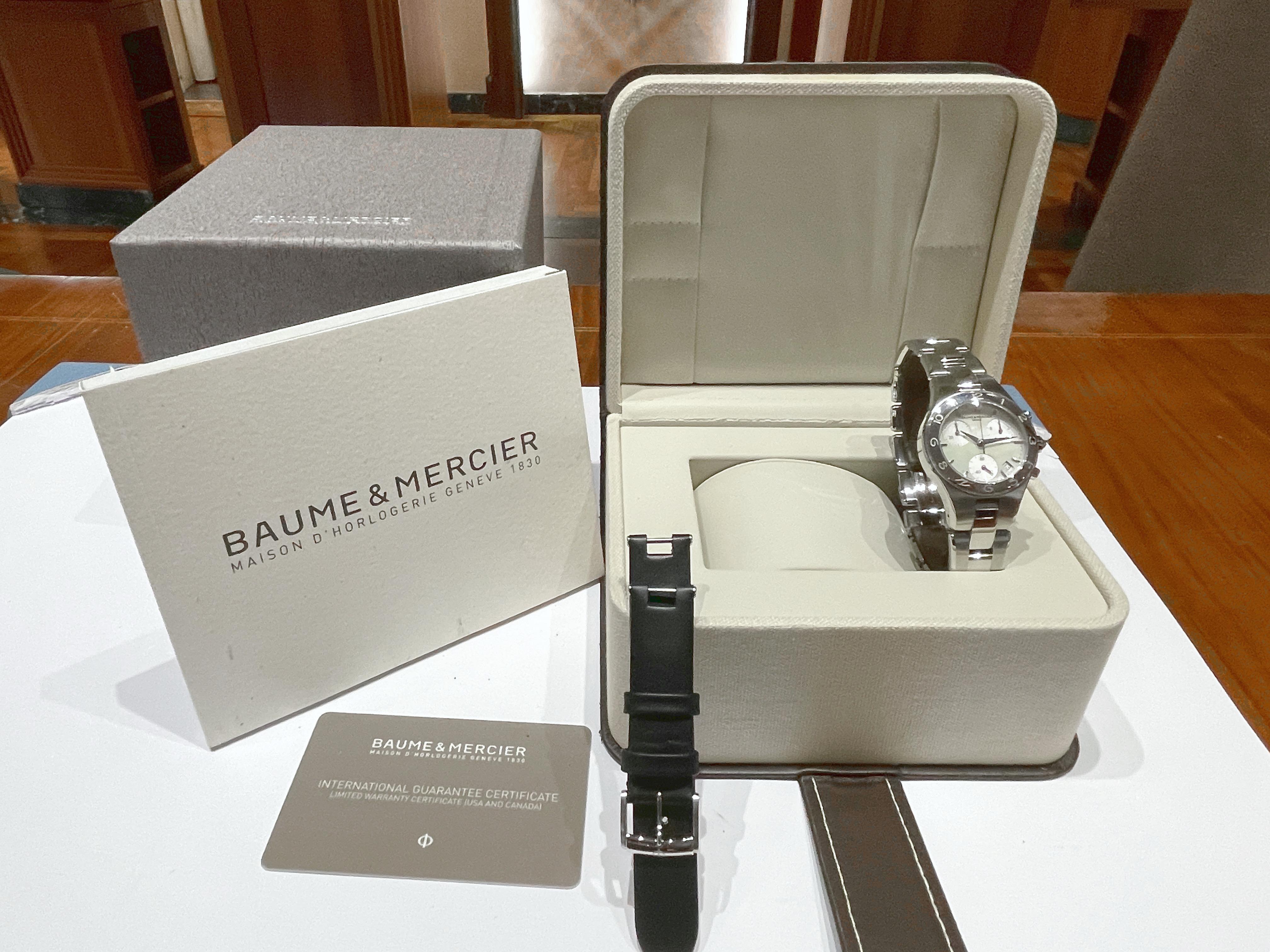 Baume Mercier Linea quartz chronograph steel watch new MOA10012 For Sale 11