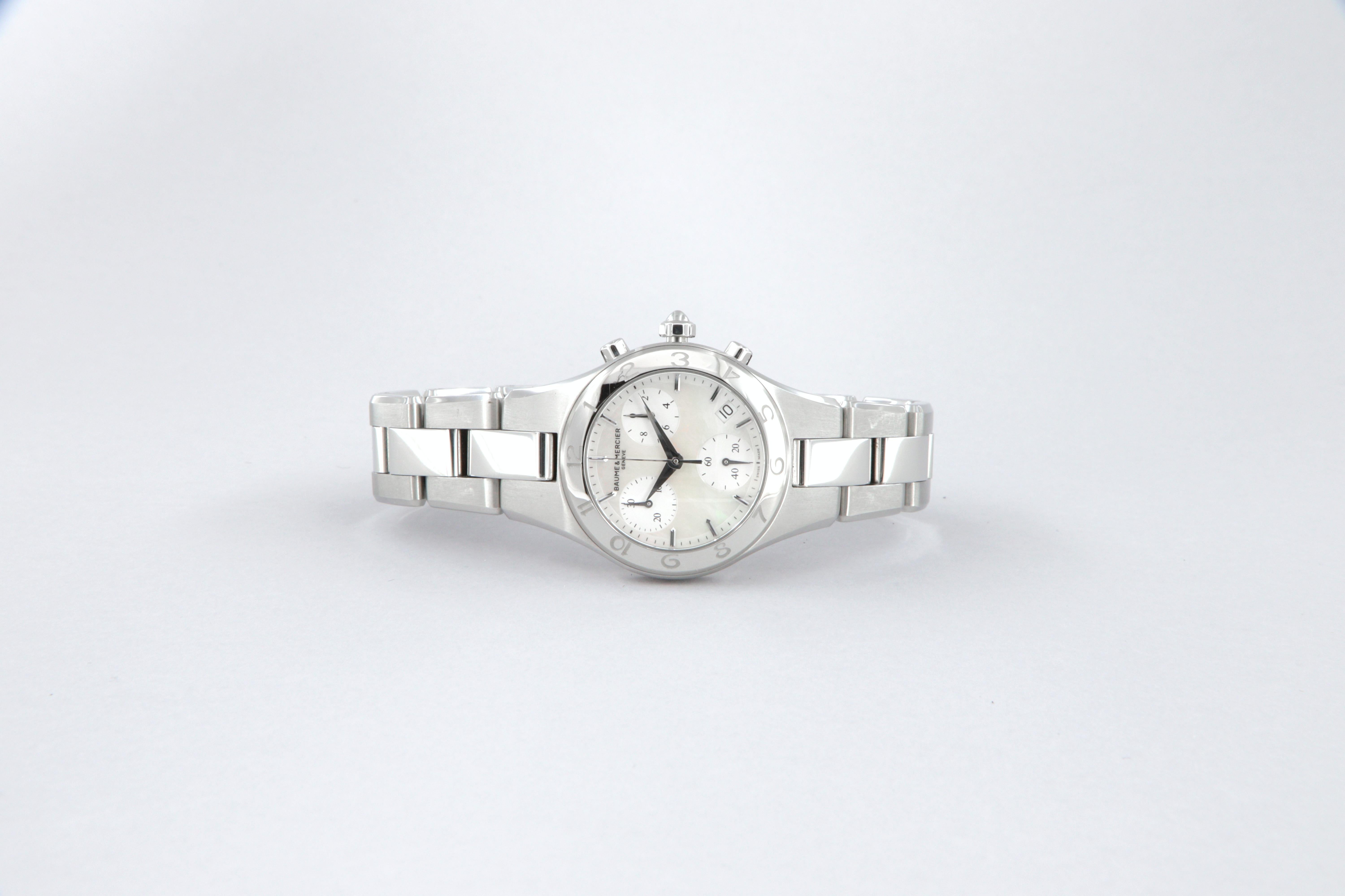 Baume Mercier Linea quartz chronograph steel watch new MOA10012 In New Condition For Sale In Perugia, IT