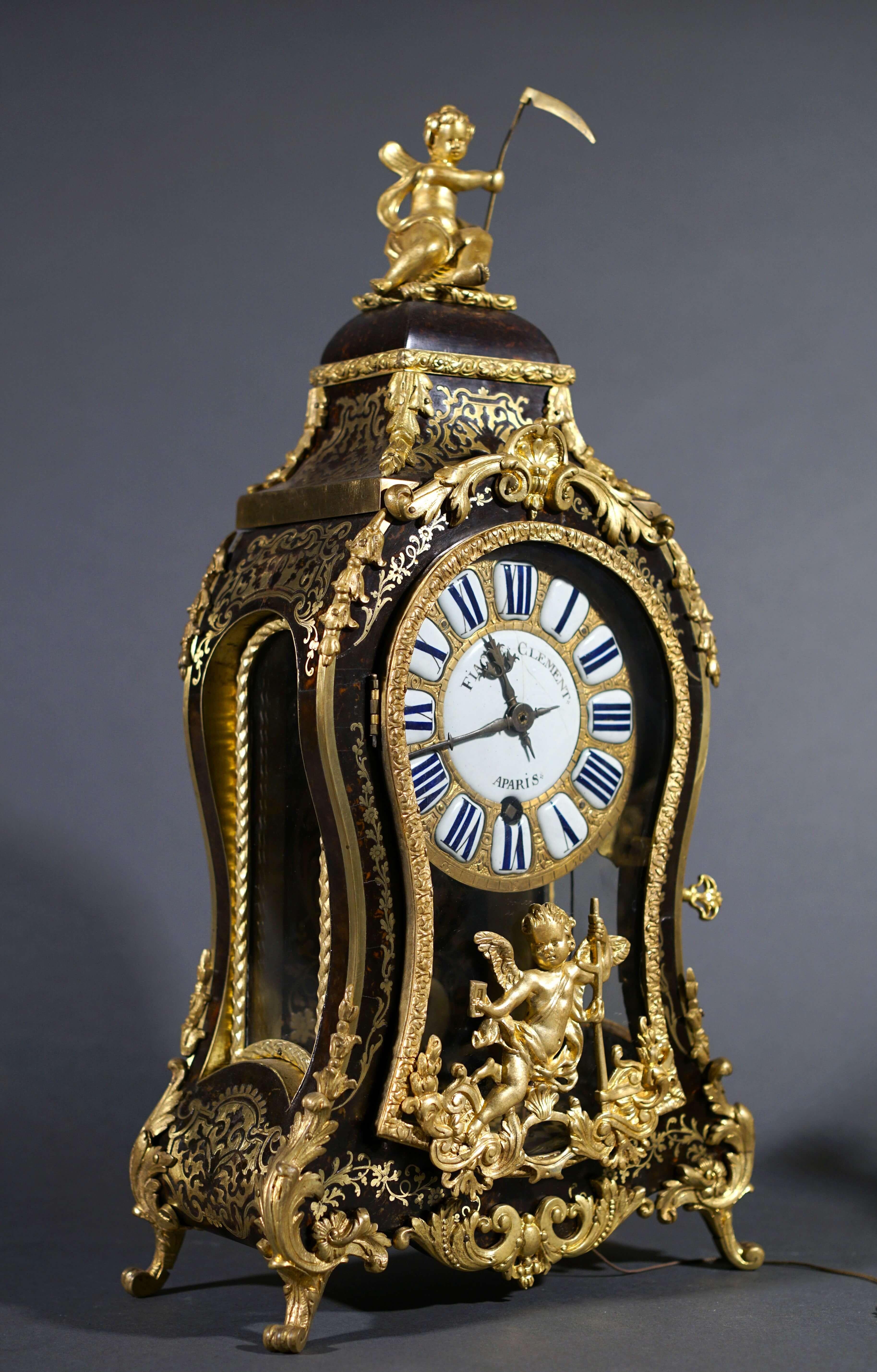 Inlay Cartel clock Marqueterie Boulle Regency era 18th century Fiacre à Paris For Sale