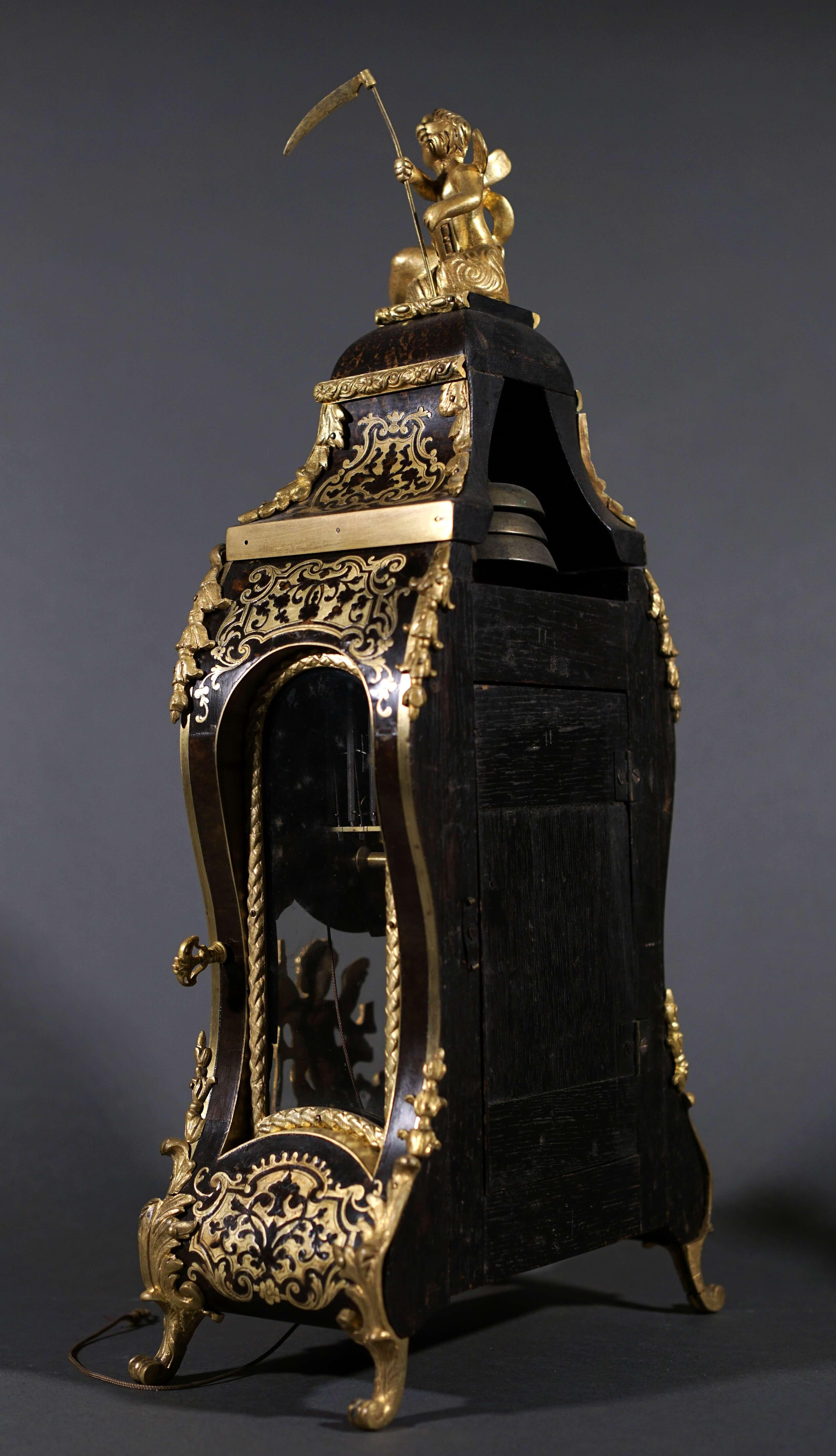 Bronze Cartel clock Marqueterie Boulle Regency era 18th century Fiacre à Paris For Sale