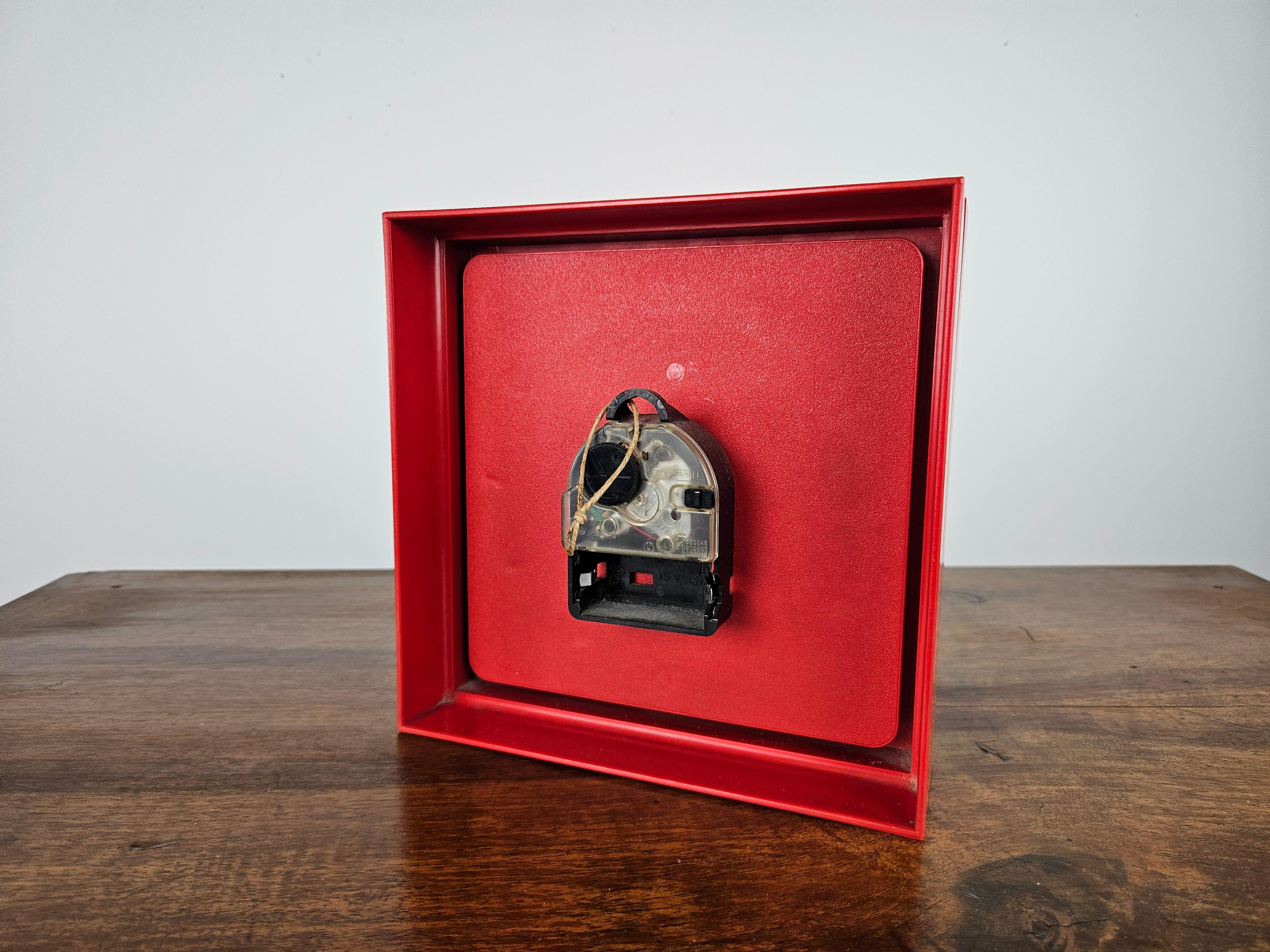 bino quartz clock
