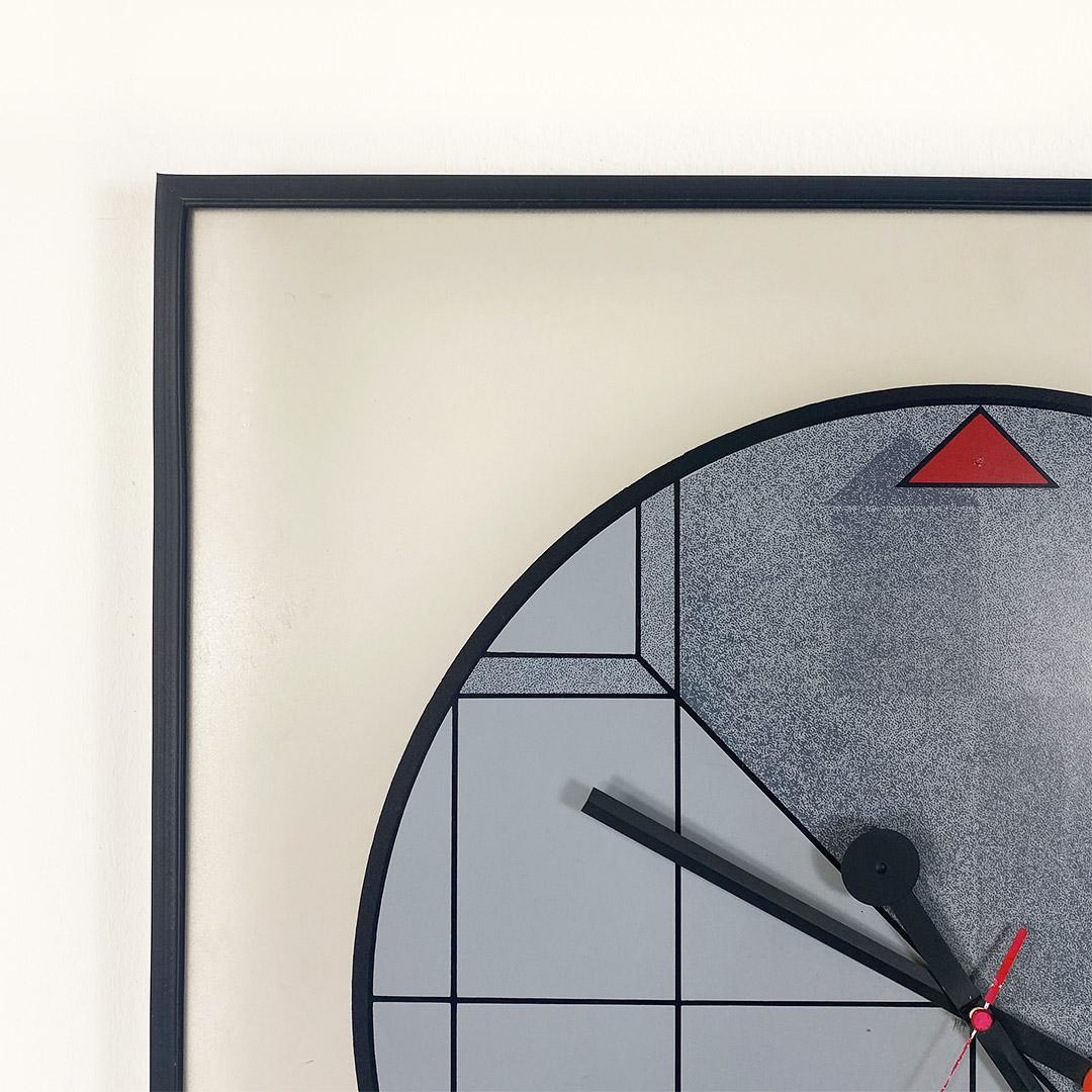 Orologio da parete con disegno grafico di Kurt B. Delbanco per Morphos 1980 ca. For Sale 4
