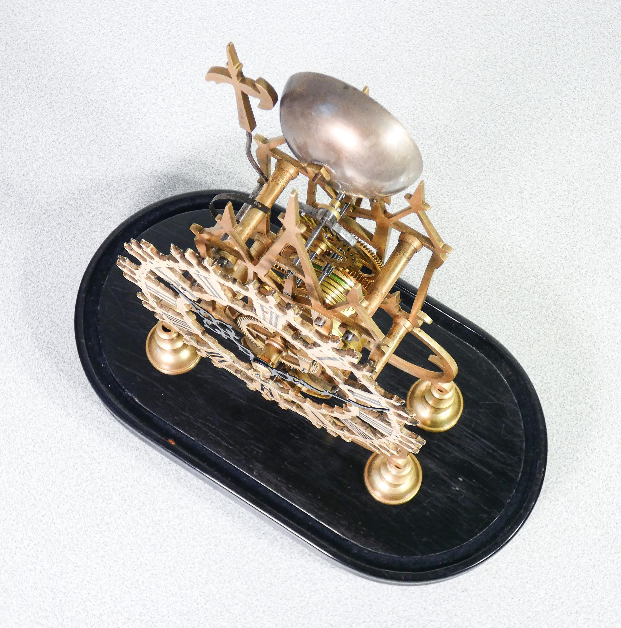 Orologio da tavolo francese Squelette, struttura scheletrata. Seconda Metà 1800 For Sale 11