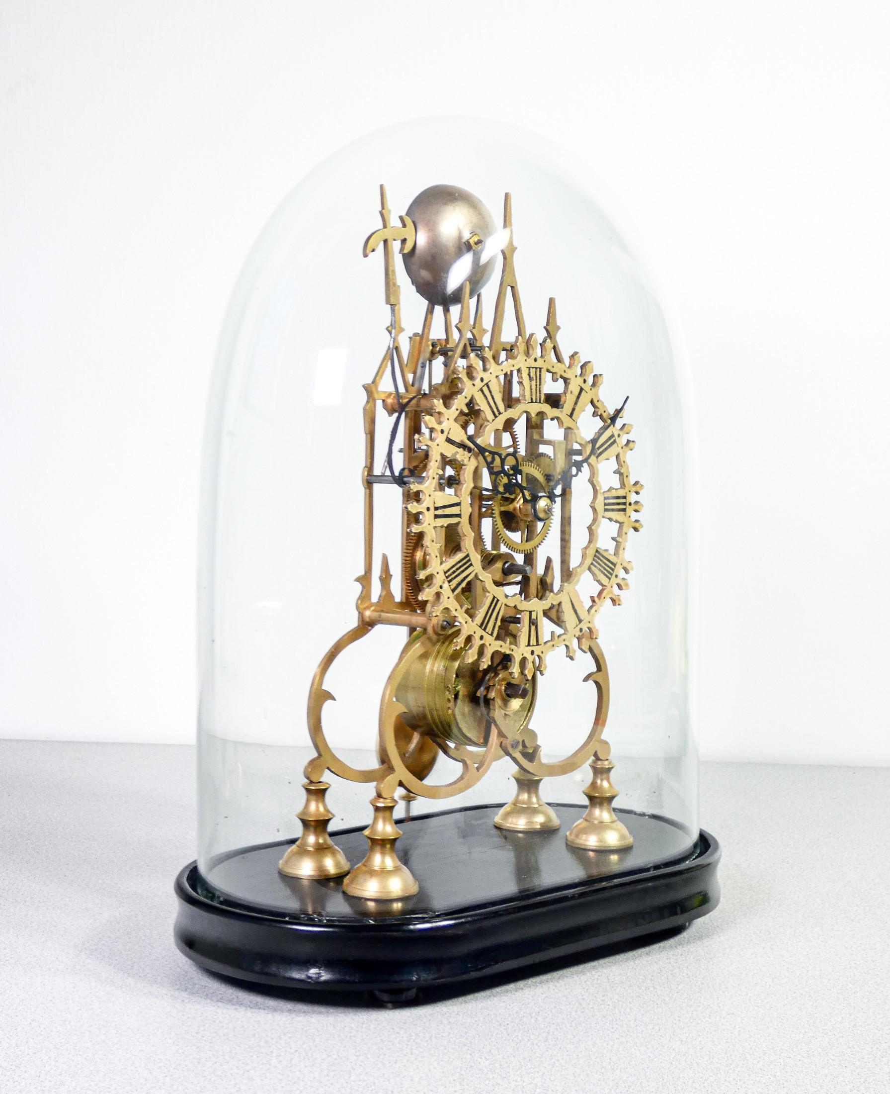 19th Century Orologio da tavolo francese Squelette, struttura scheletrata. Seconda Metà 1800 For Sale