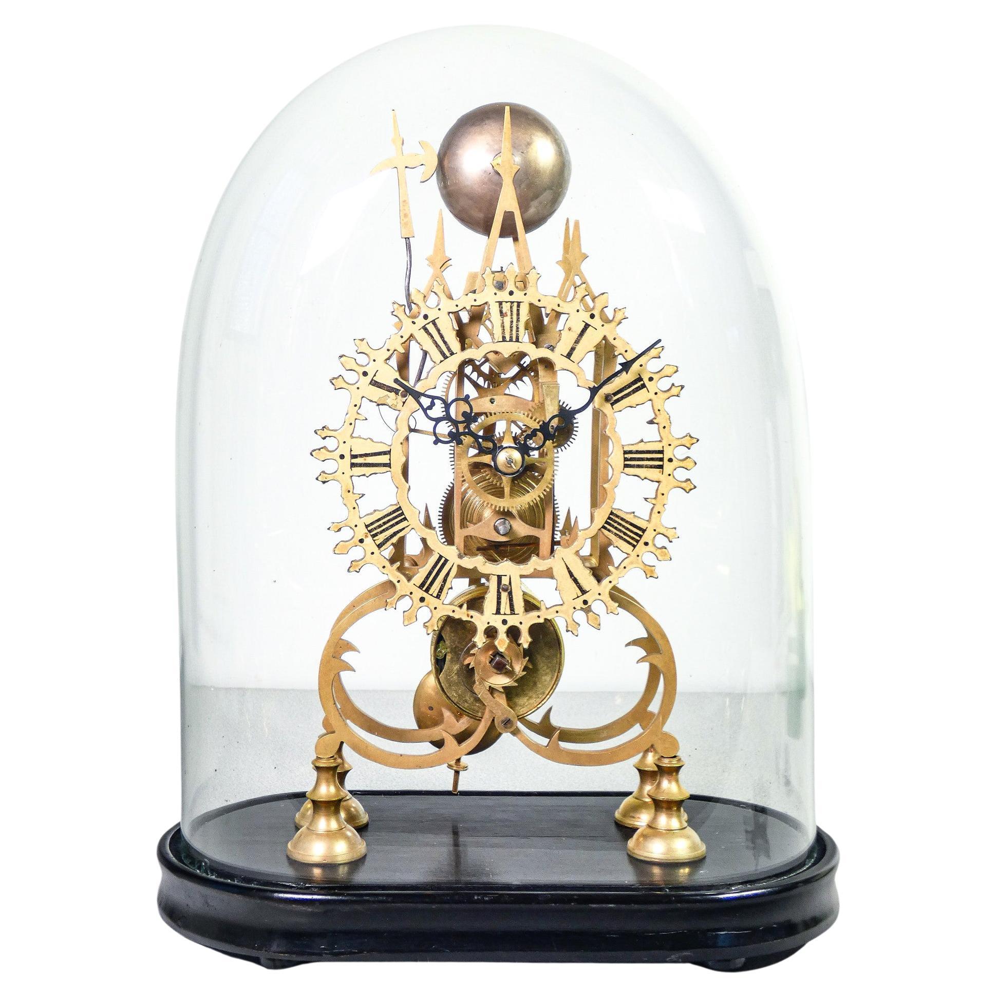 Orologio da tavolo francese Squelette, struttura scheletrata. Seconda Metà 1800 For Sale
