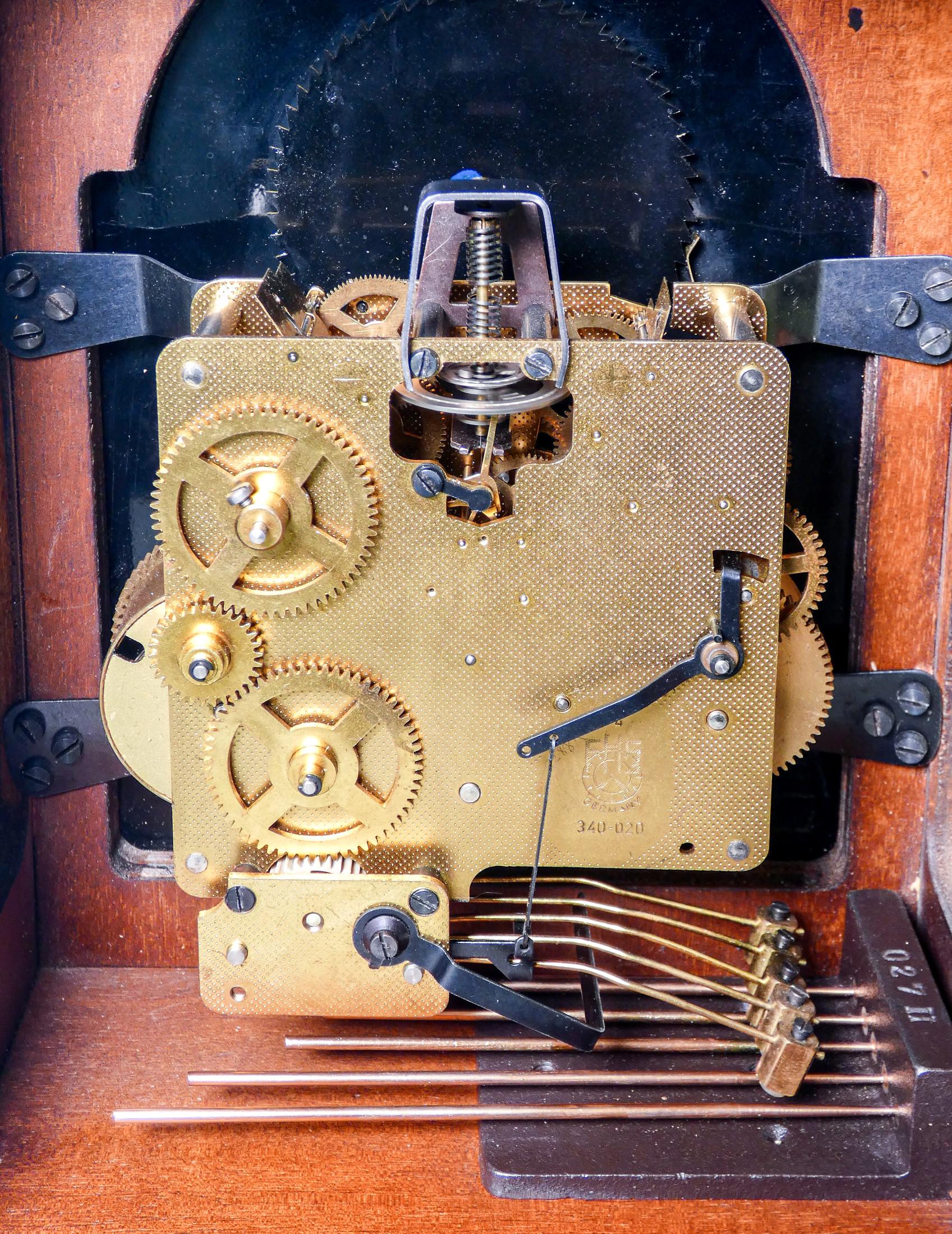 Orologio da tavolo SONDOR Bewegung FHS Franz Hermle Sohn. Germania, Anni 70 2