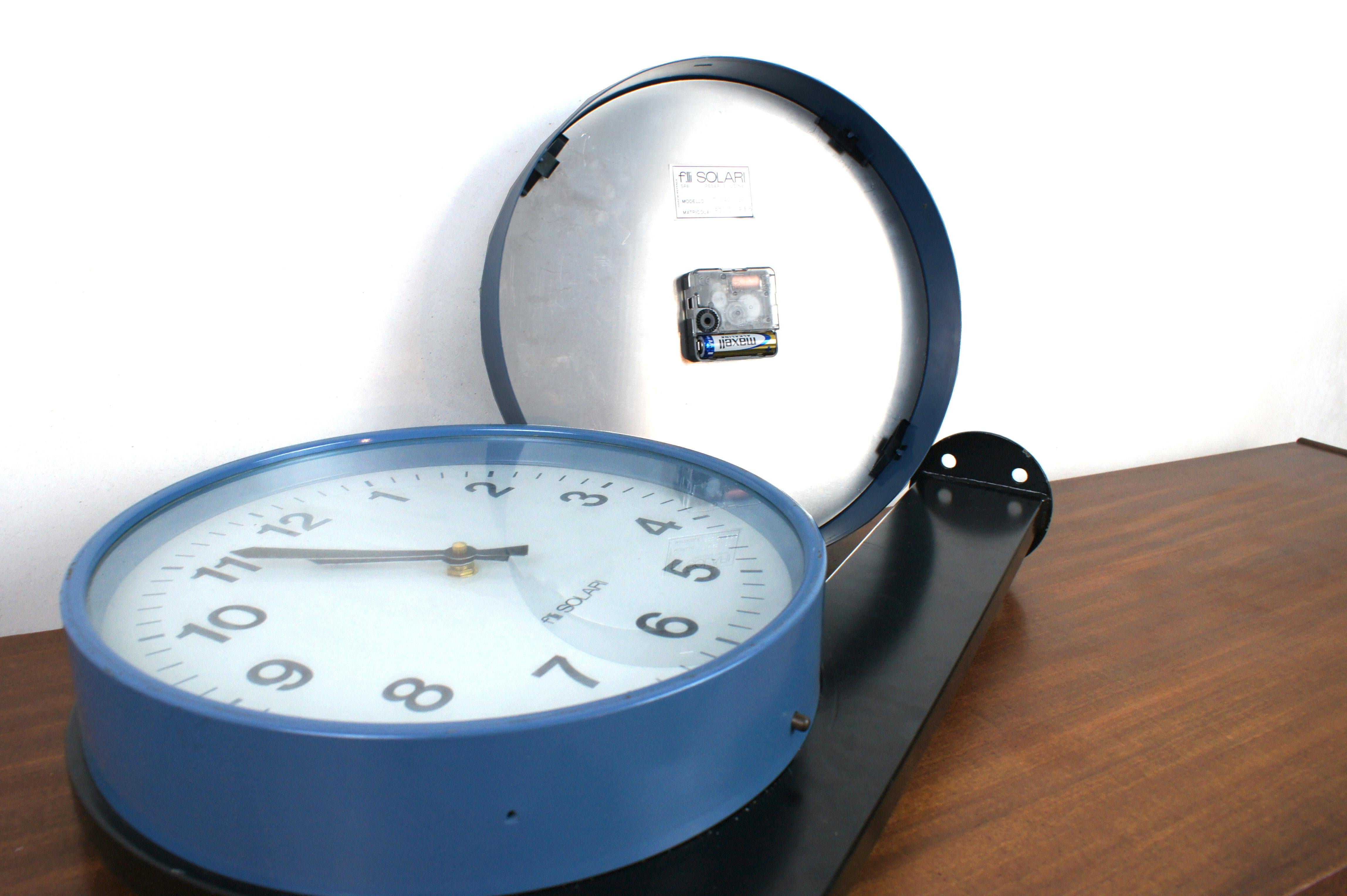 Moderno Orologio 'fratelli Solari' a bandiera doppio quadrante, italia anni 80 in vendita