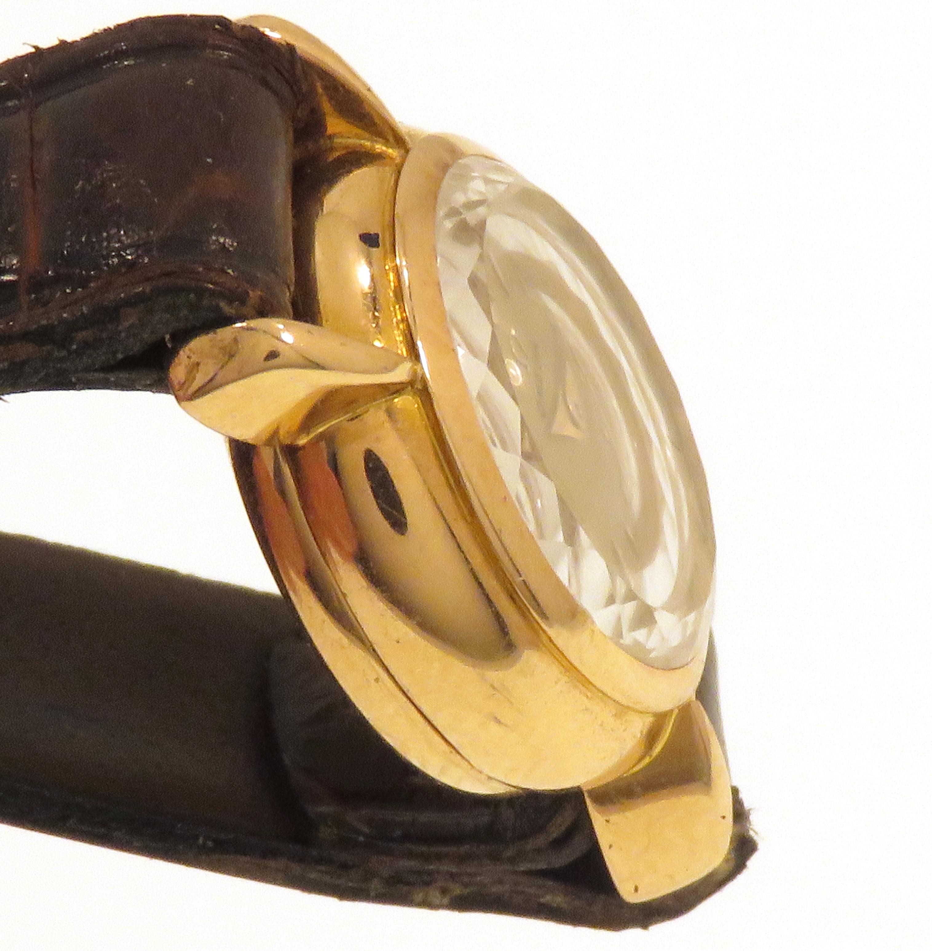 Omega Women's 1950 Gold Wrist Watch For Sale 1