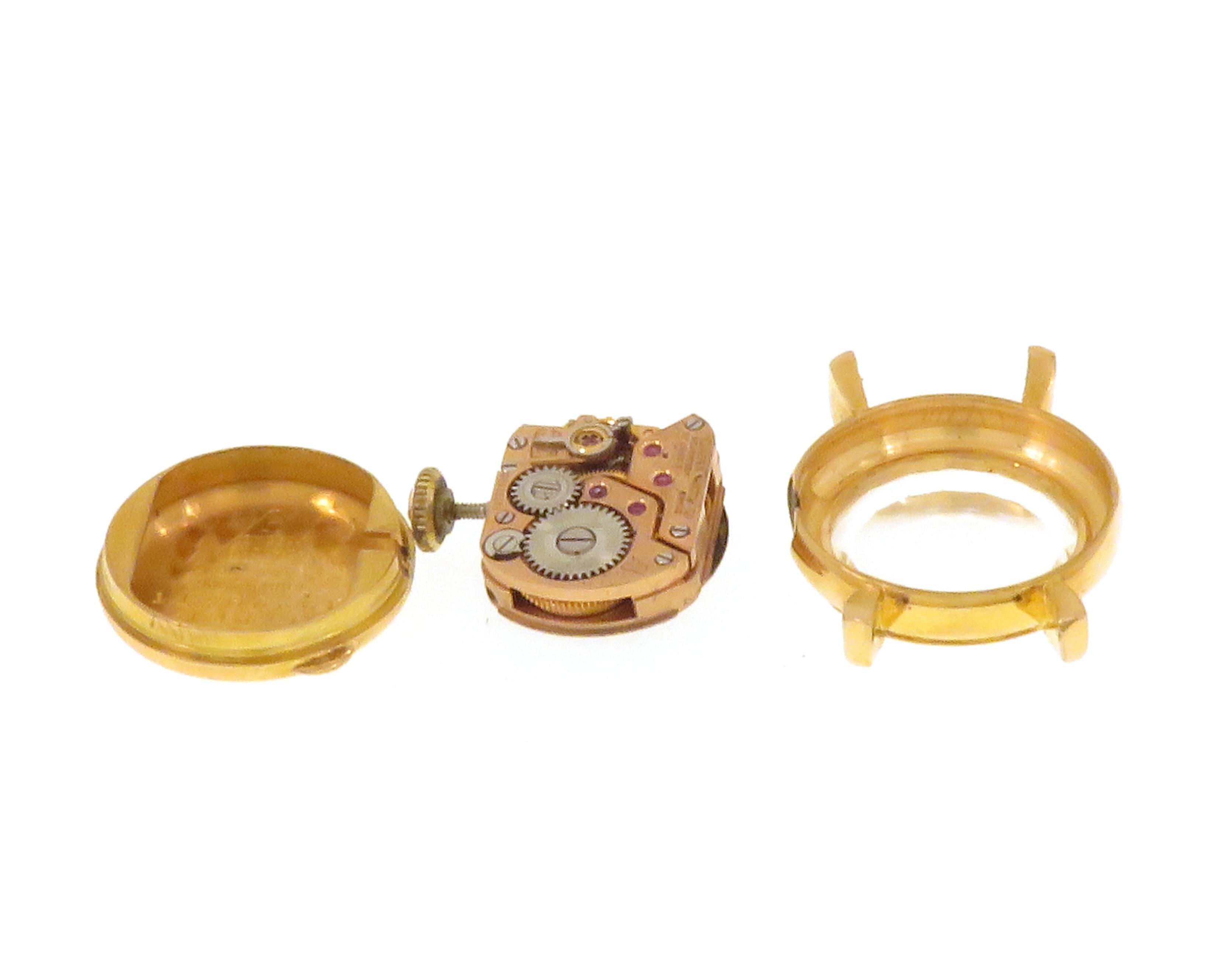 Montre-bracelet Omega en or pour femmes des années 1950 en vente 3