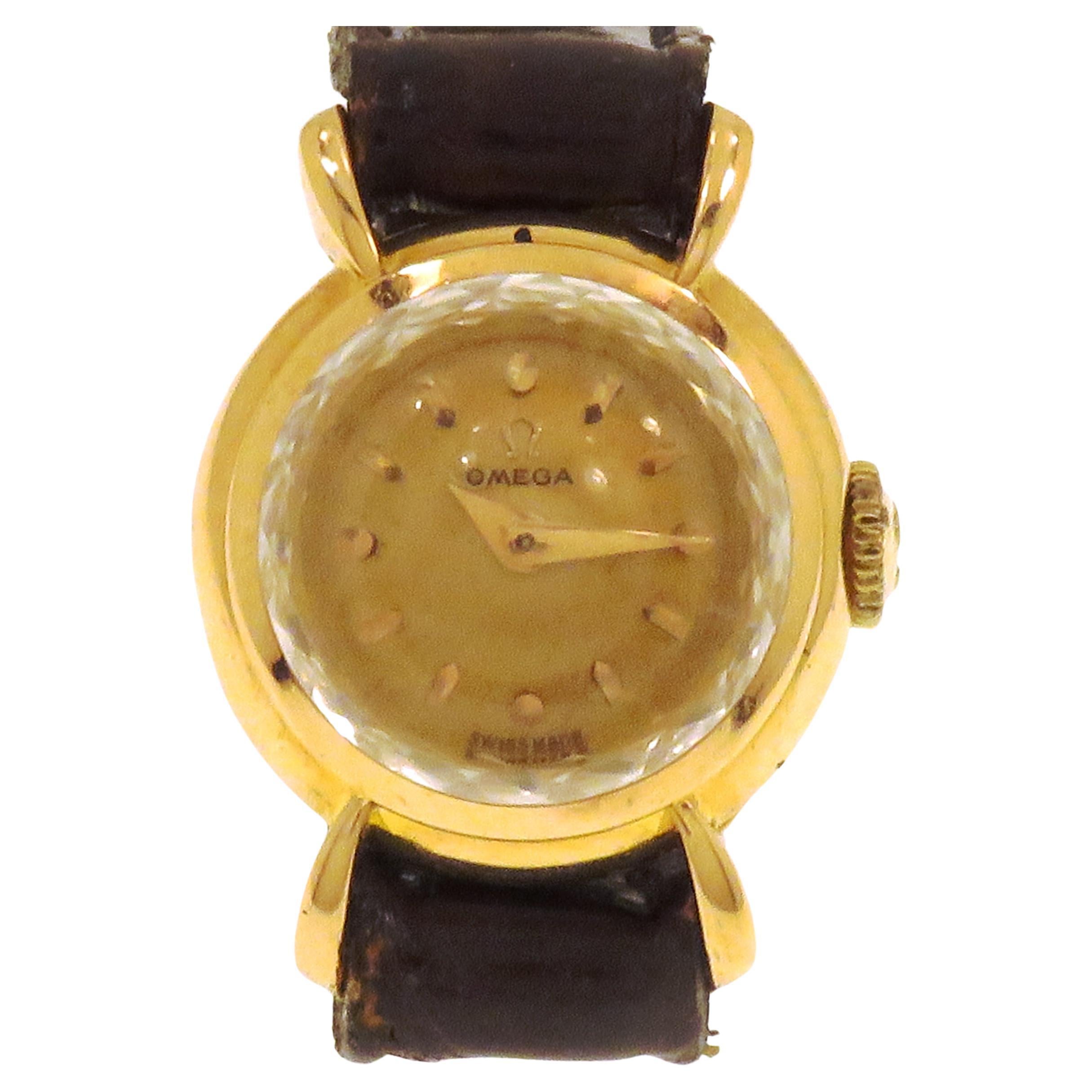 Omega Women's 1950 Gold Wrist Watch For Sale