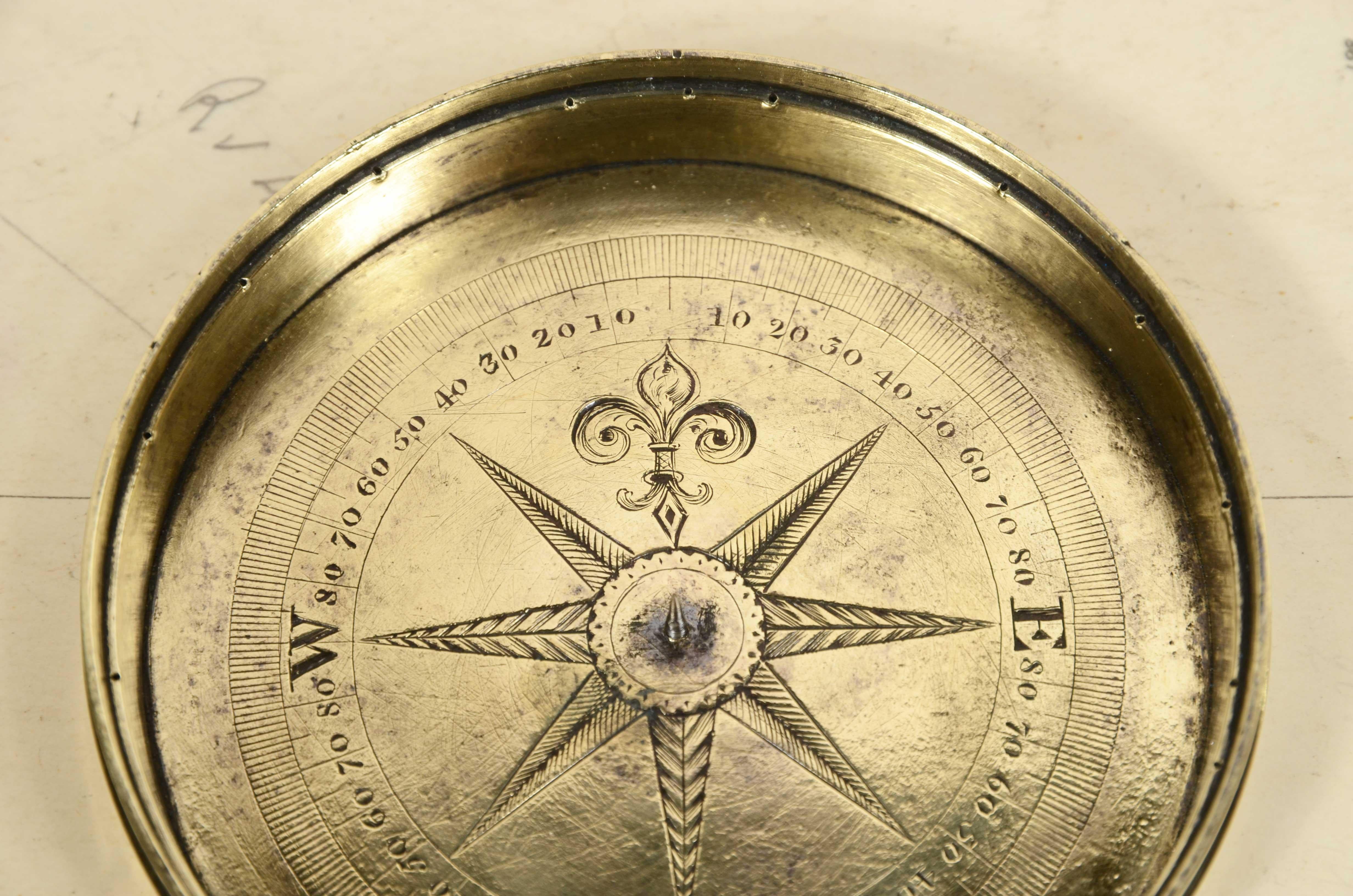 Early 19th century equinoctial sundial clock signed S. Yeates 1762-1834 For Sale 5