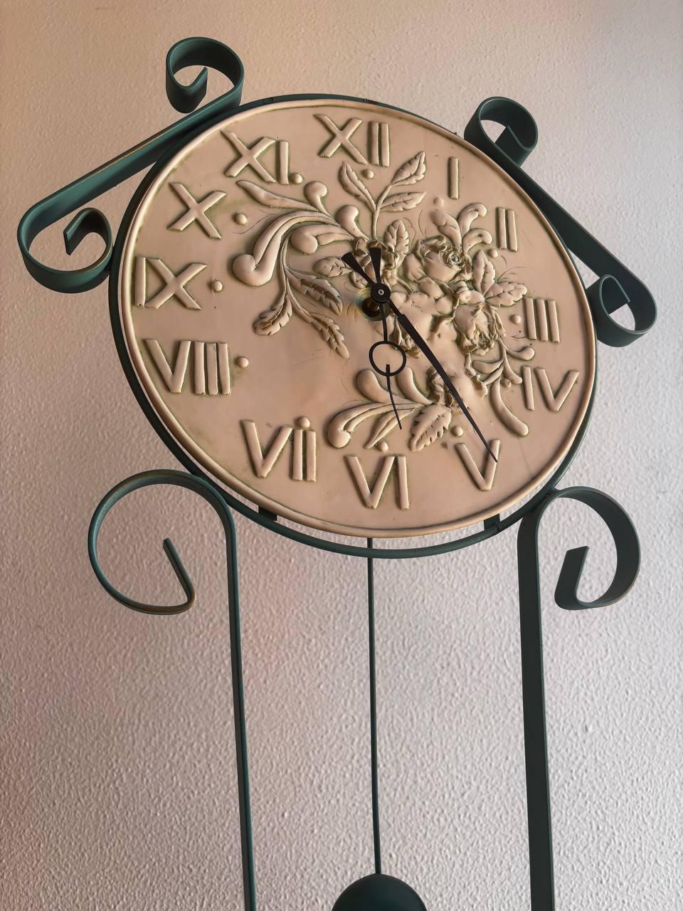 Mid-Century Modern Art nouveau style clock made in Italy of curved iron plaster handmade 1940s For Sale