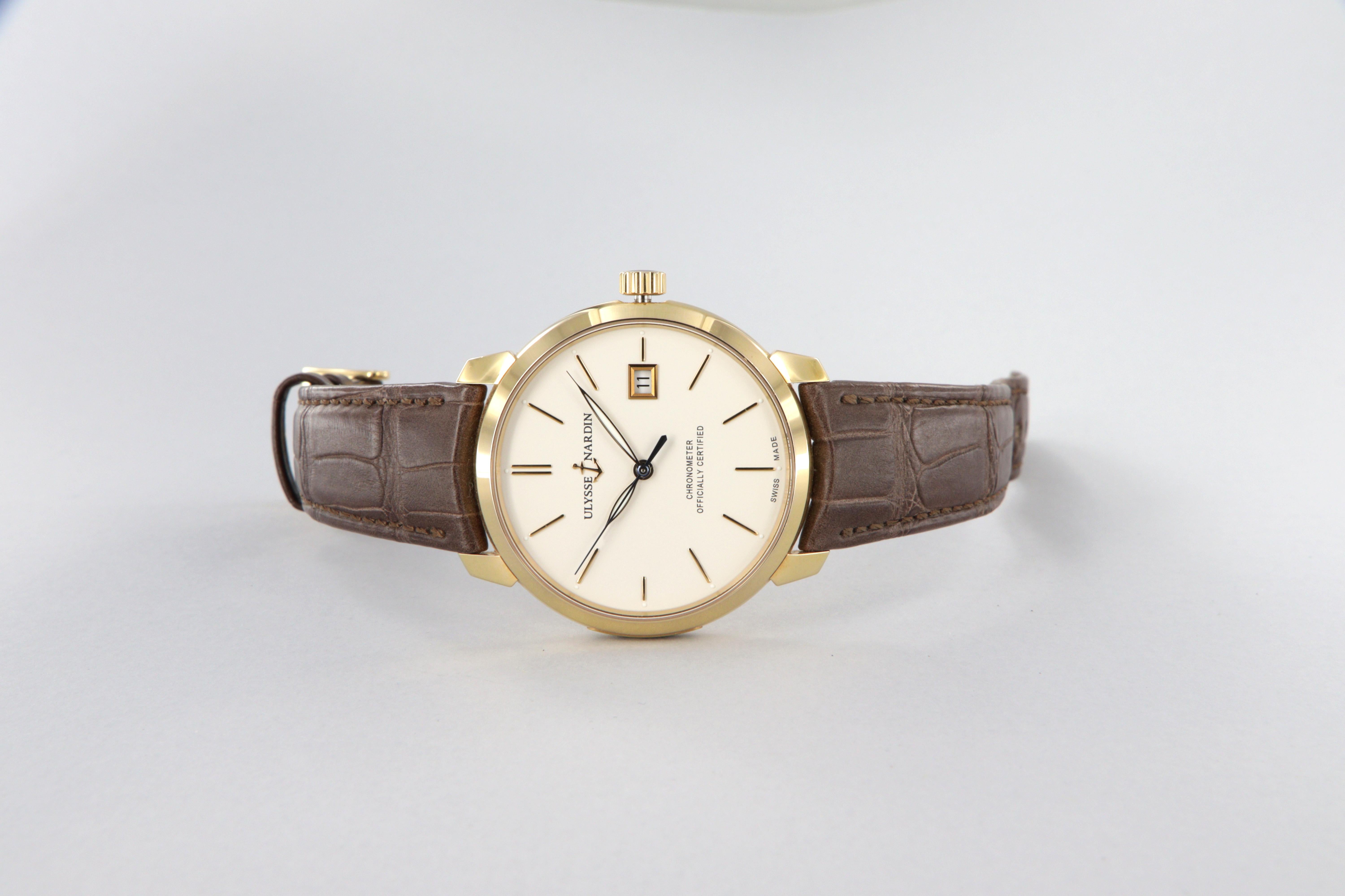 Ulysse Nardin Classico 18K rose gold wristwatch reference 8156-111-2/91.
Also known as the family model of the San Marco collection

UN 815 automatic movement with COSC chronometer certificate
Power reserve about 42 hours
Number of rubies