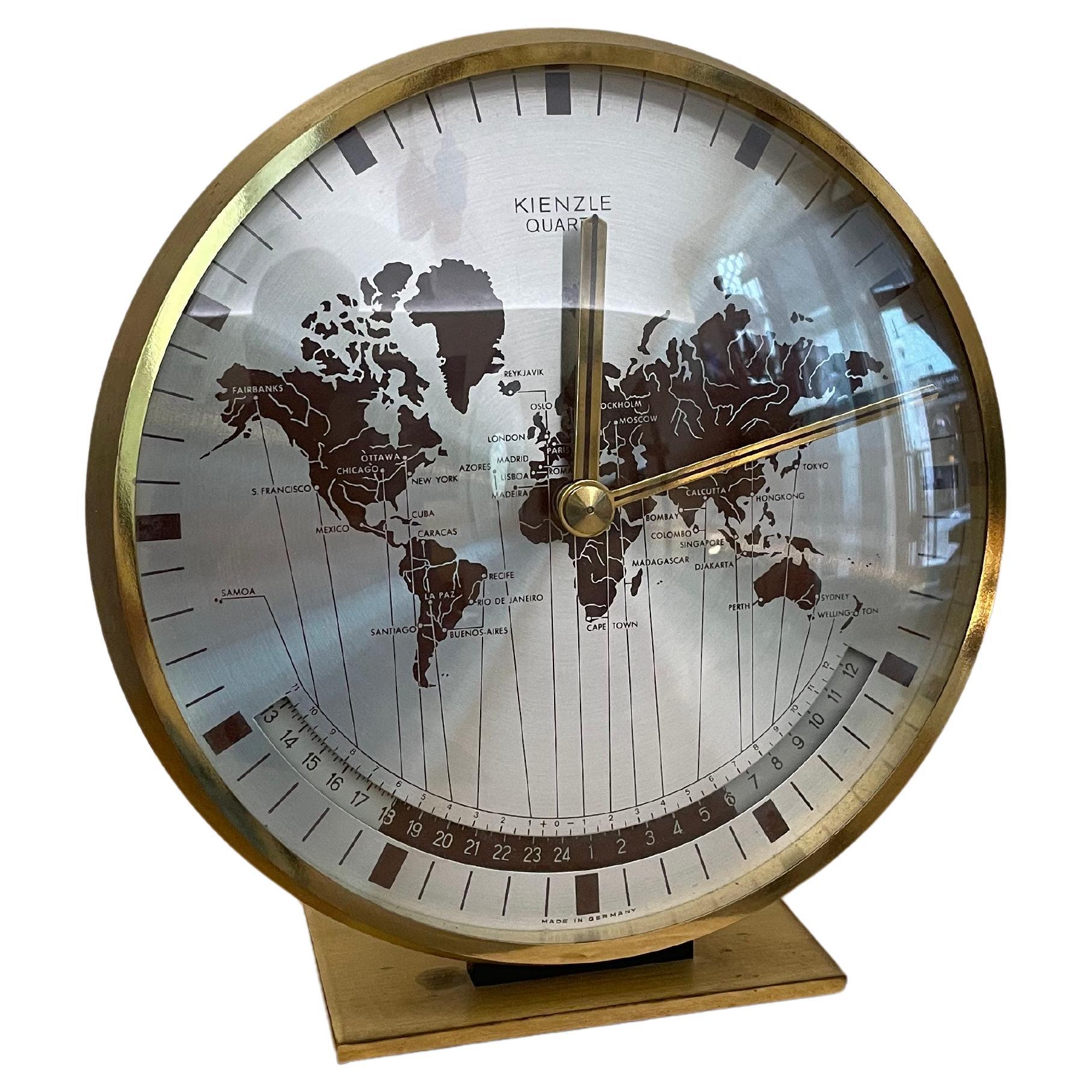 Universal clock by Heinrich Möller for Kienzle International, 1970s For Sale
