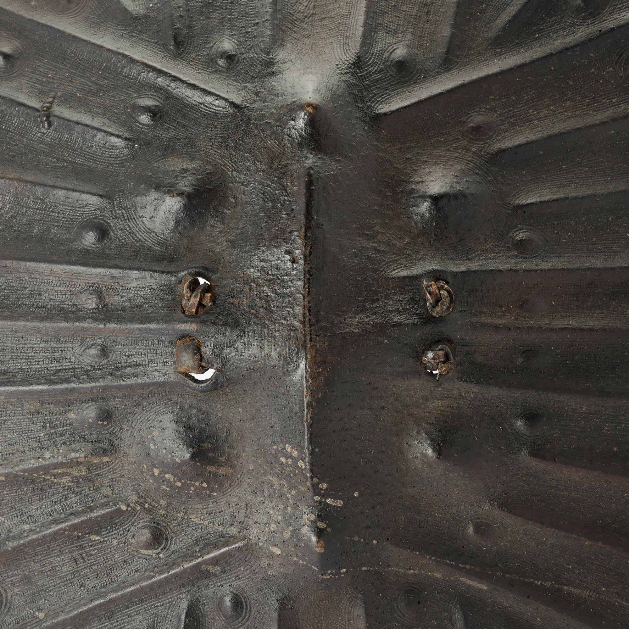 Oromo-Sidama leather warrior's shield, 1875-1925 For Sale 3