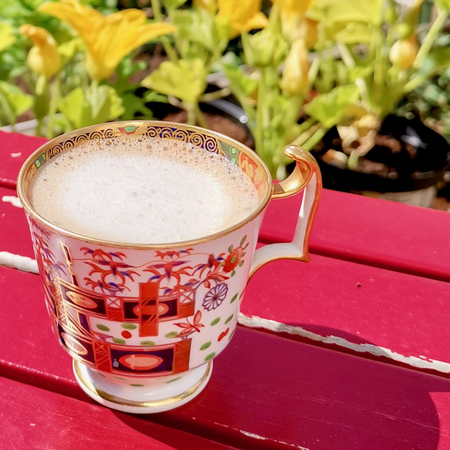 This is a beautiful orphaned porcelain coffee cup made by Spode, circa 1815, which was the Regency period. It is decorated in an Imari tobacco leaf pattern with the number 967

Spode was the great Pioneer among the Georgian potters in England, circa