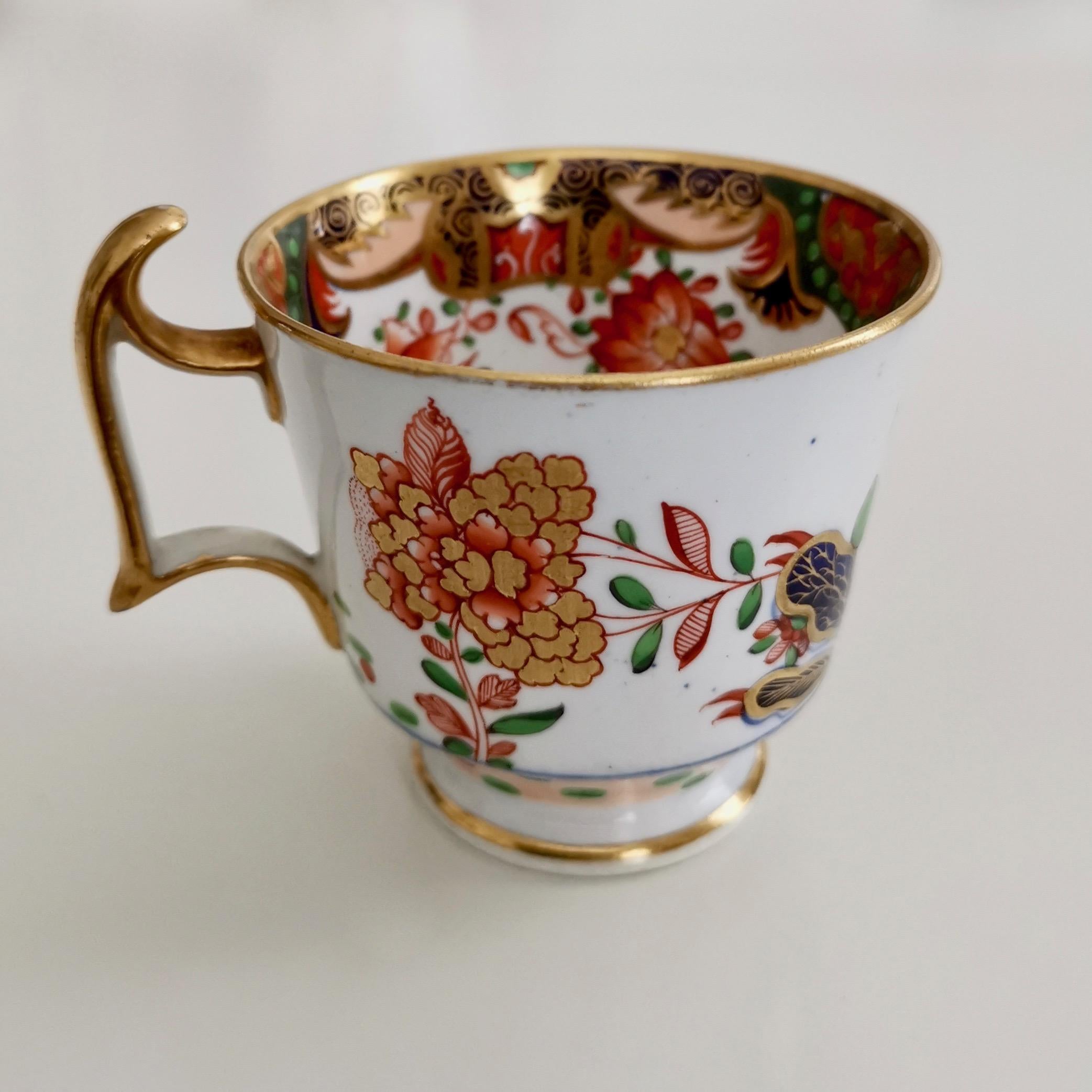 English Orphaned Porcelain Coffee Cup, Spode, Imari Tobacco Leaf Pattern Regency ca 1815