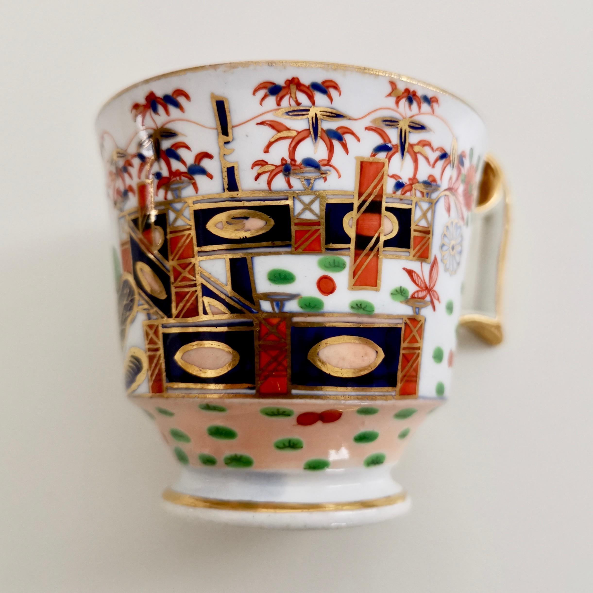 Hand-Painted Orphaned Porcelain Coffee Cup, Spode, Imari Tobacco Leaf Pattern Regency ca 1815
